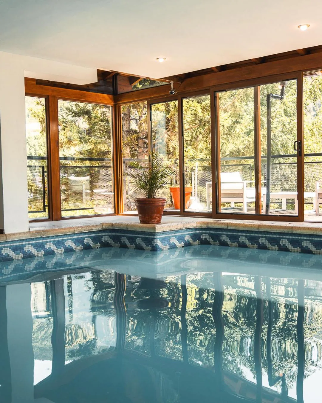 Pool view in Patagonia Plaza Hotel