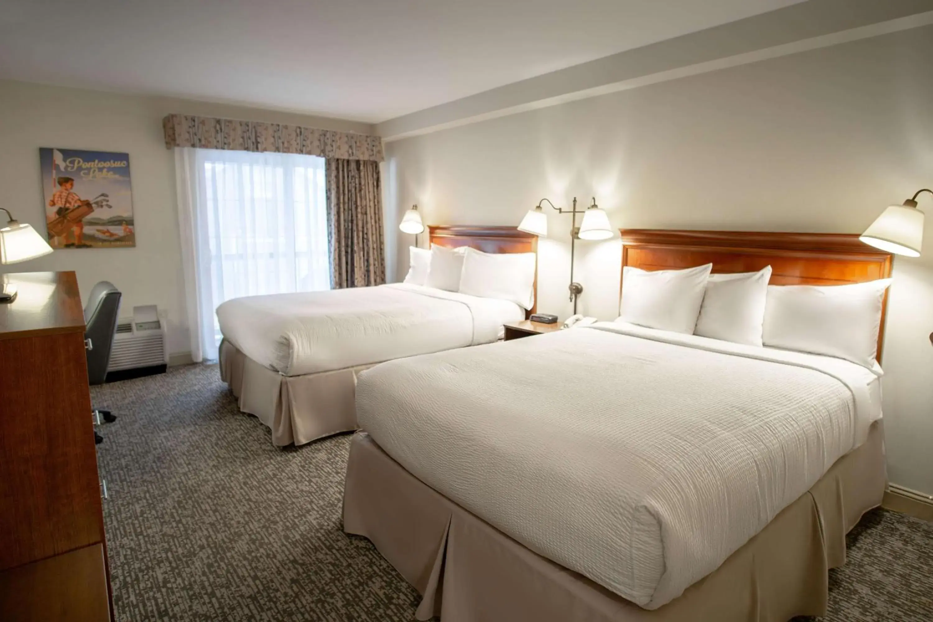 Photo of the whole room, Bed in The Yankee, Trademark Collection by Wyndham Photo of the whole room, Bed in The Yankee, Trademark Collection by Wyndham