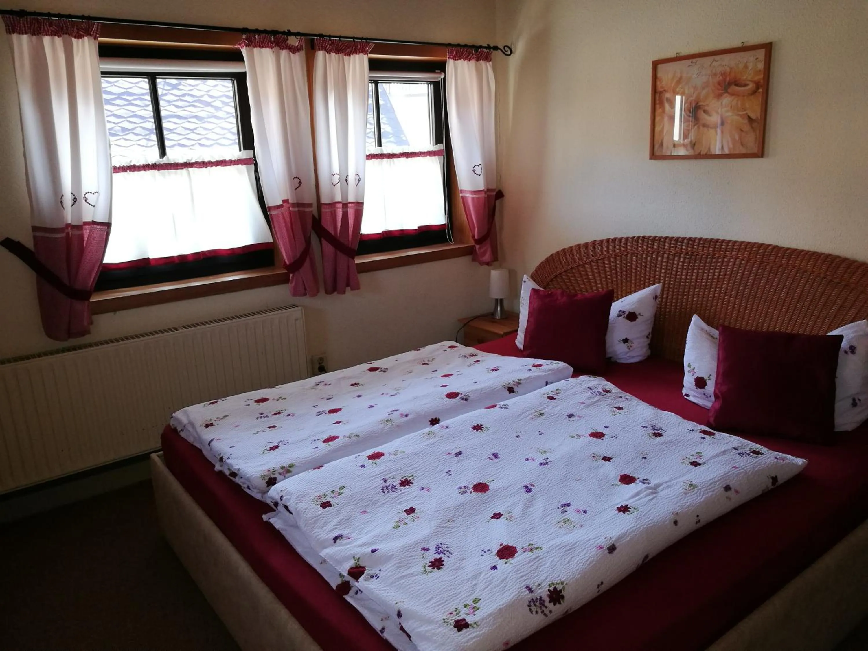 Bed in Elbhangzimmer Dresden