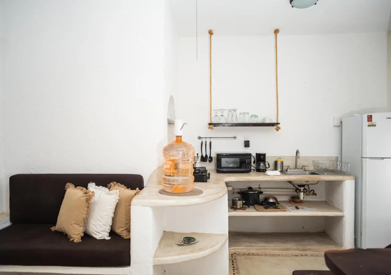 Kitchen or kitchenette in Villa Los Mangles Boutique Hotel