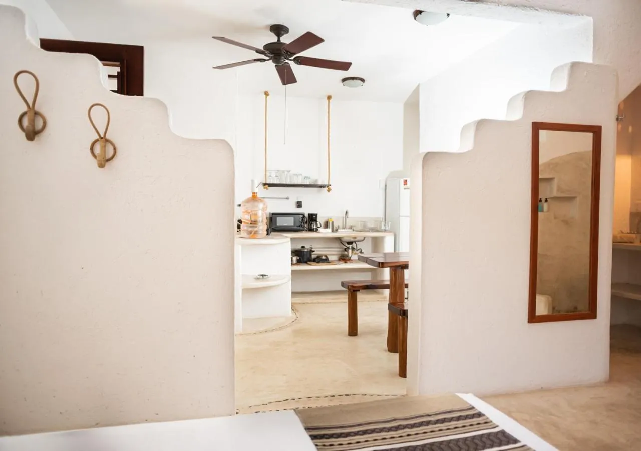 Photo of the whole room in Villa Los Mangles Boutique Hotel