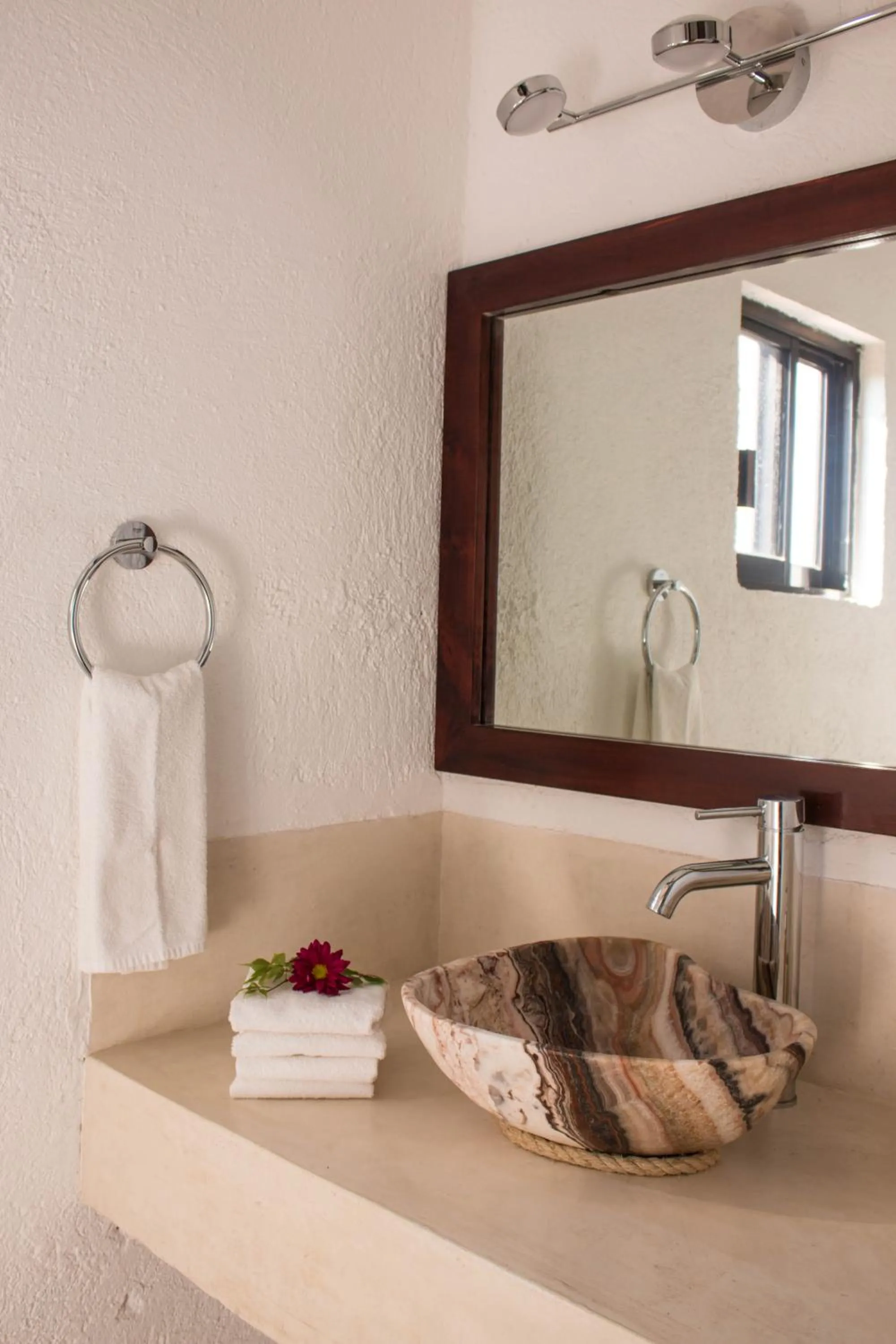 Bathroom in Villa Los Mangles Boutique Hotel