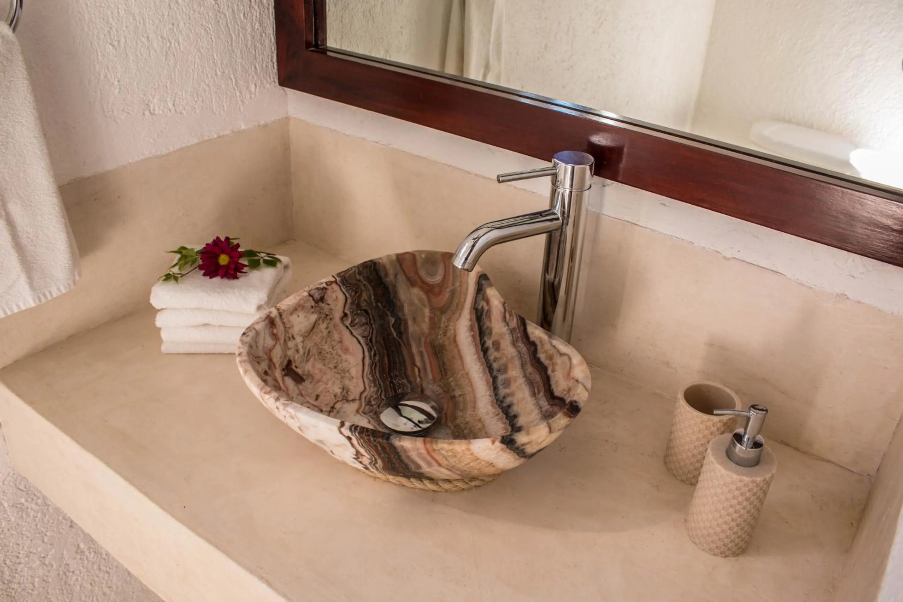 Bathroom in Villa Los Mangles Boutique Hotel