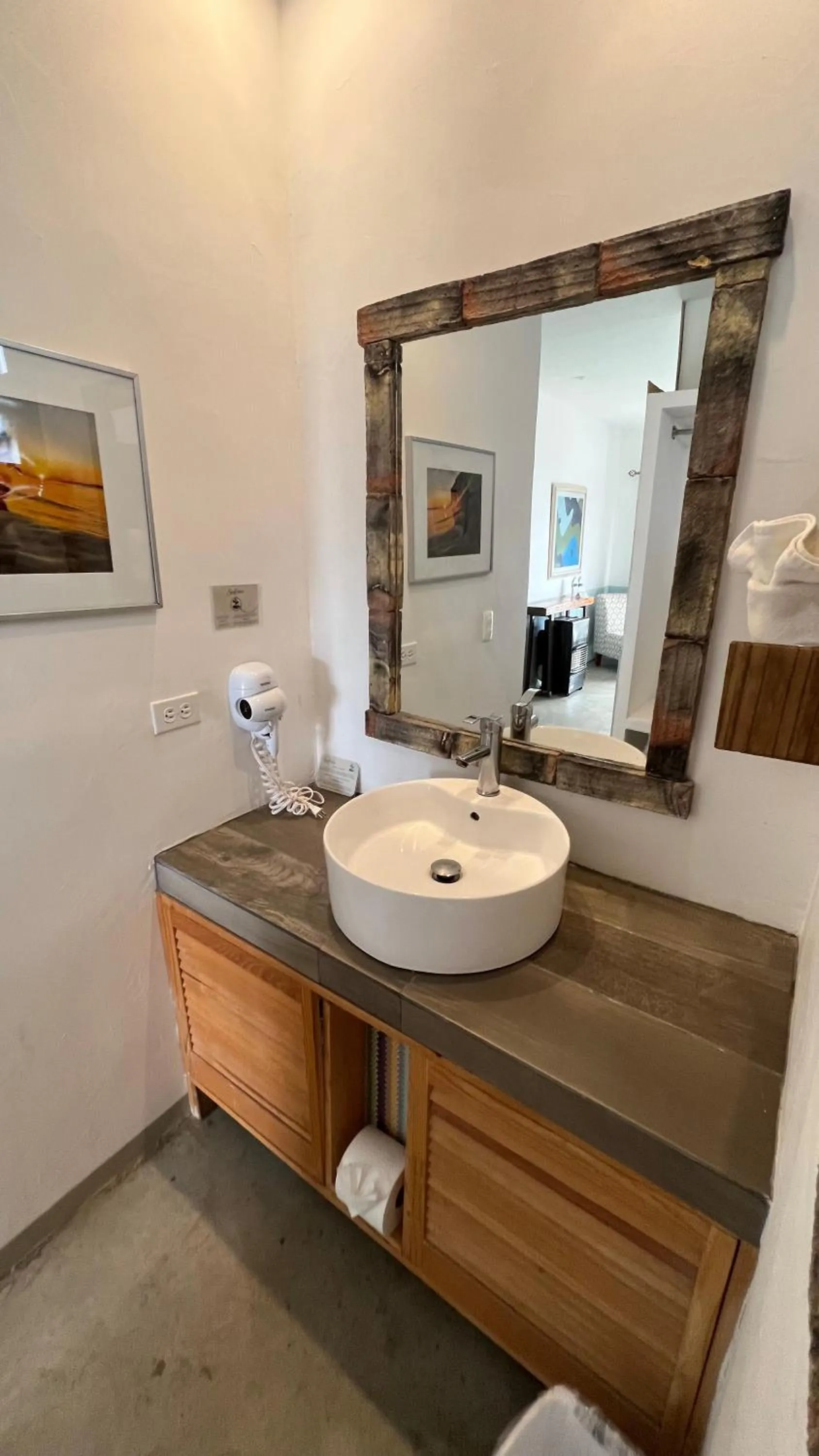 Bathroom in Santerra, Valle de Guadalupe