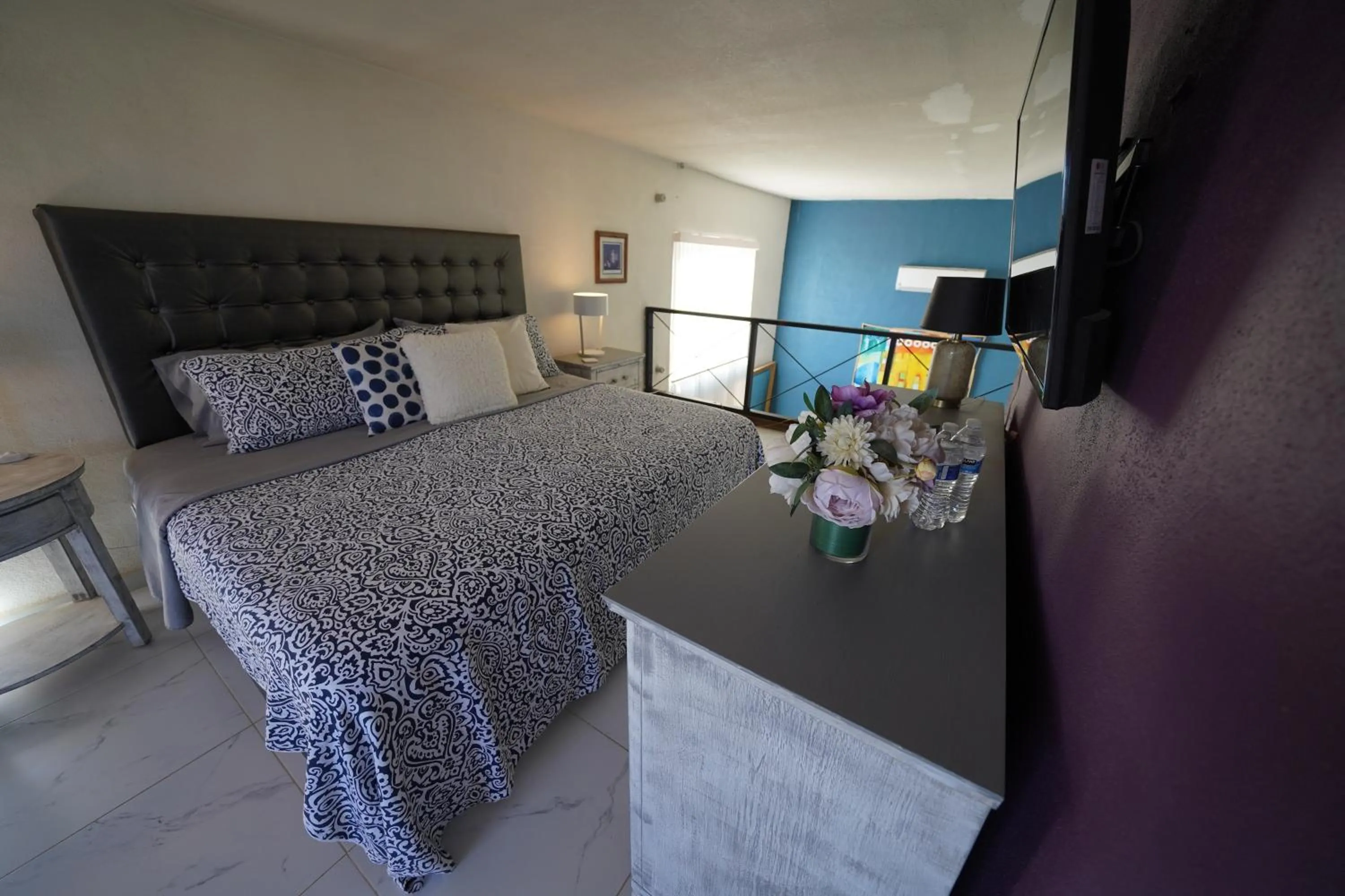 TV and multimedia, Bed in Santerra, Valle de Guadalupe