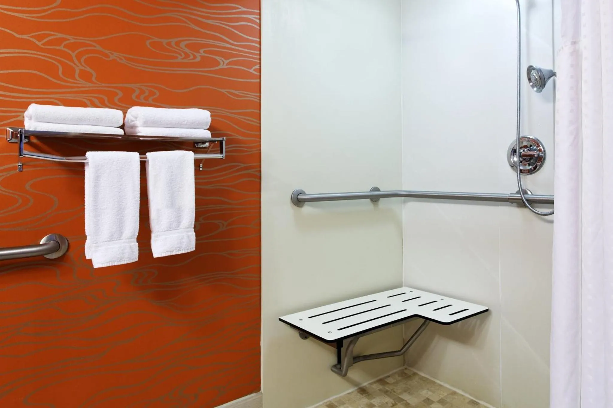 Bathroom in Holiday Inn Express Richmond-Brandermill-Hull Street by IHG