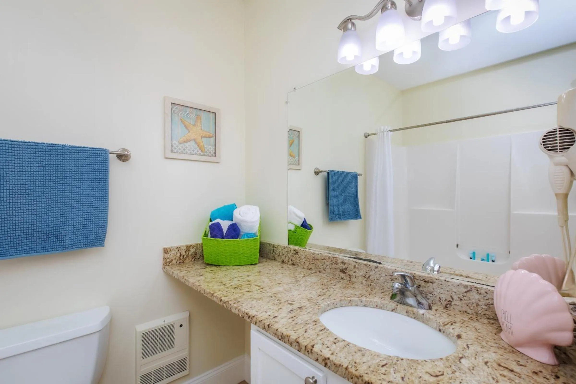 Atlantic Breeze Suites