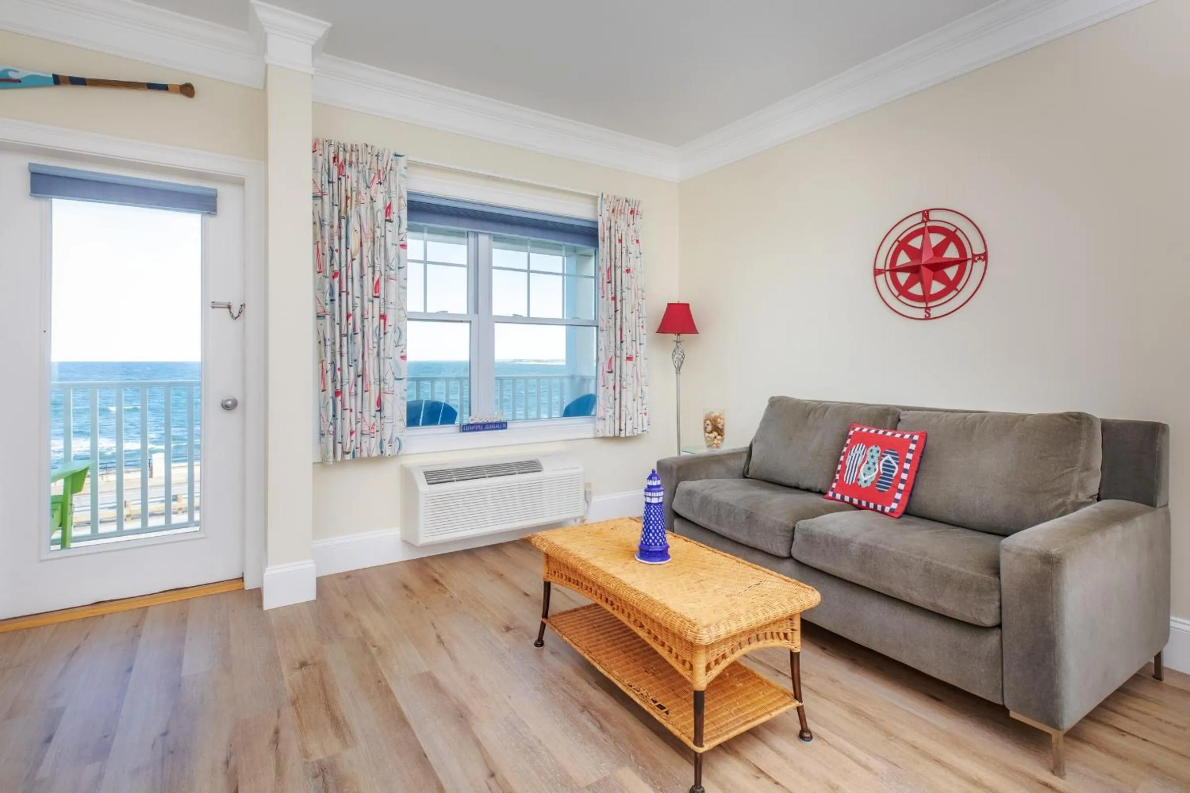 Atlantic Breeze Suites