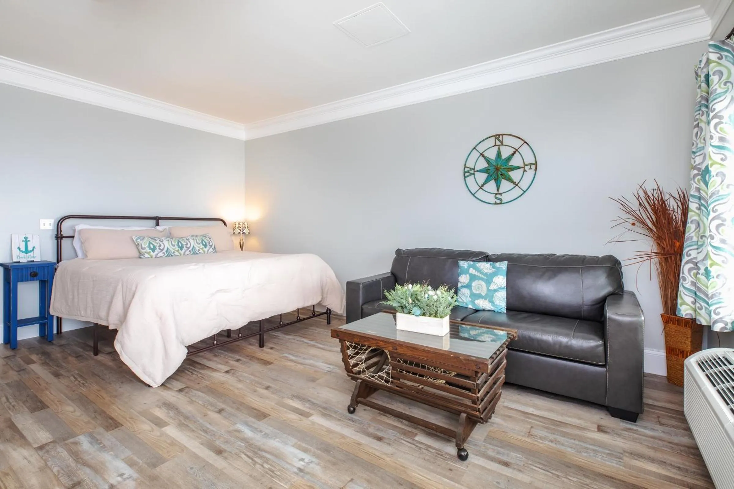 Bed in Atlantic Breeze Suites