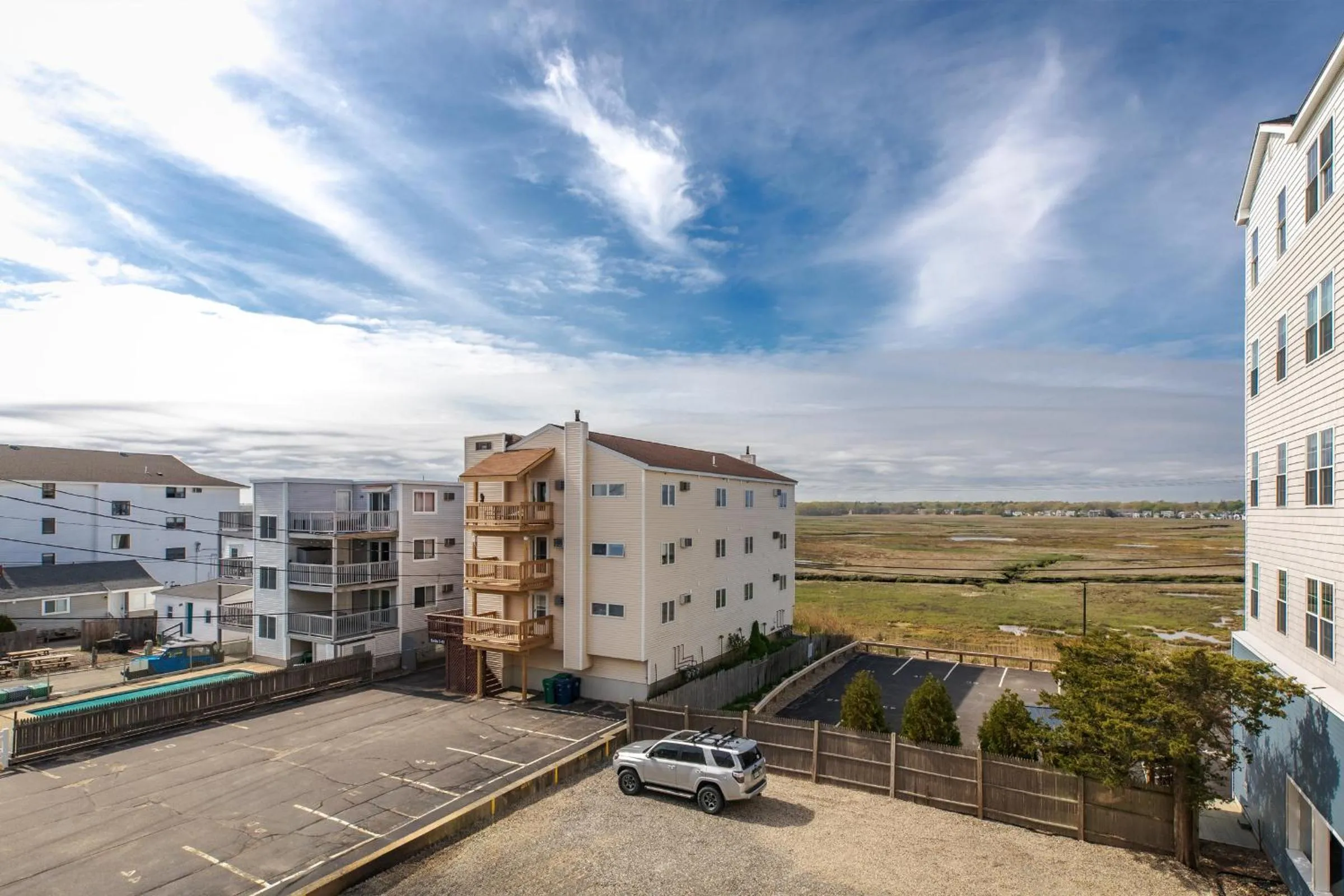 Atlantic Breeze Suites