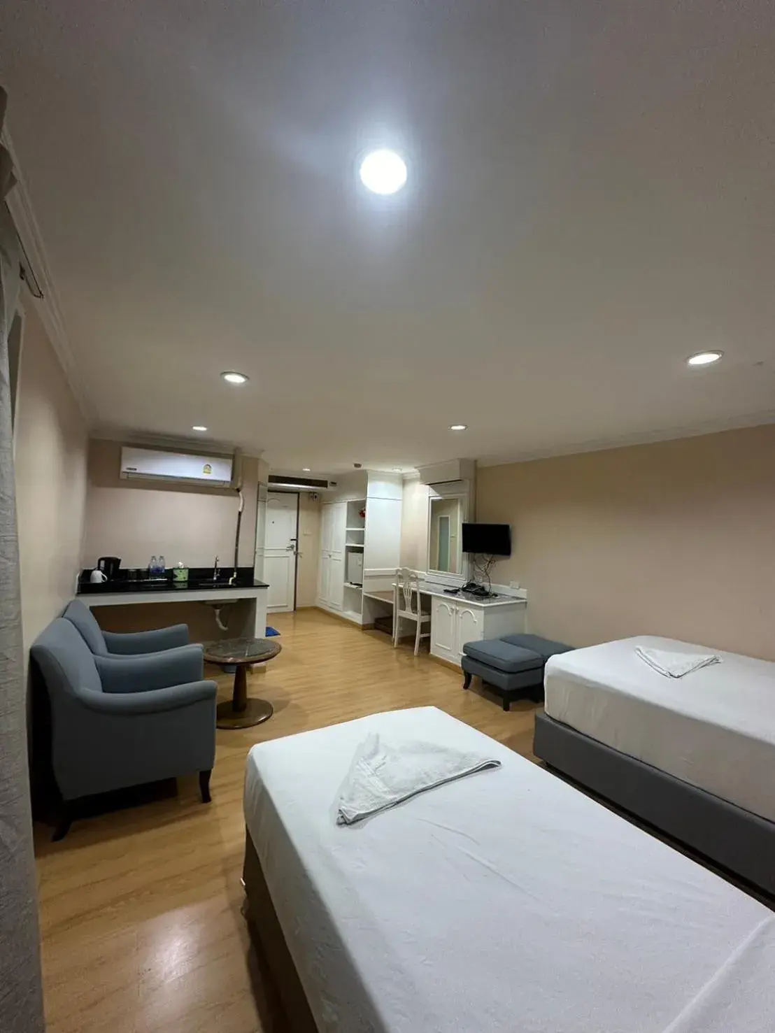 Family Junior Suite - single occupancy in Royal Garden Home Hotel Family Junior Suite - single occupancy in Royal Garden Home Hotel