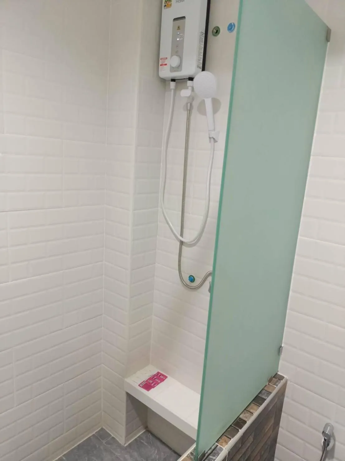 Bathroom in Royal Garden Home Hotel