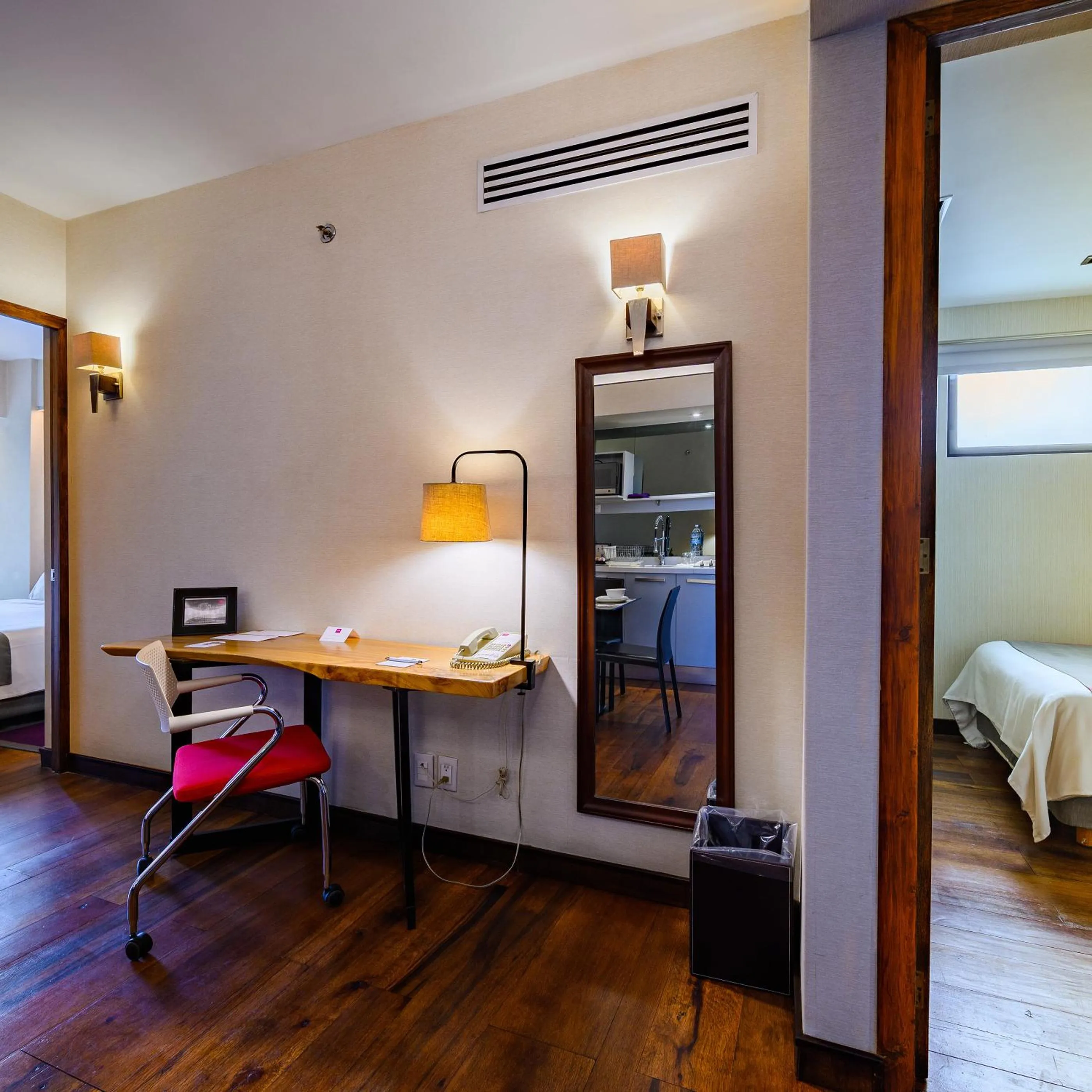 Seating area, Bed in Las Suites Campos Eliseos