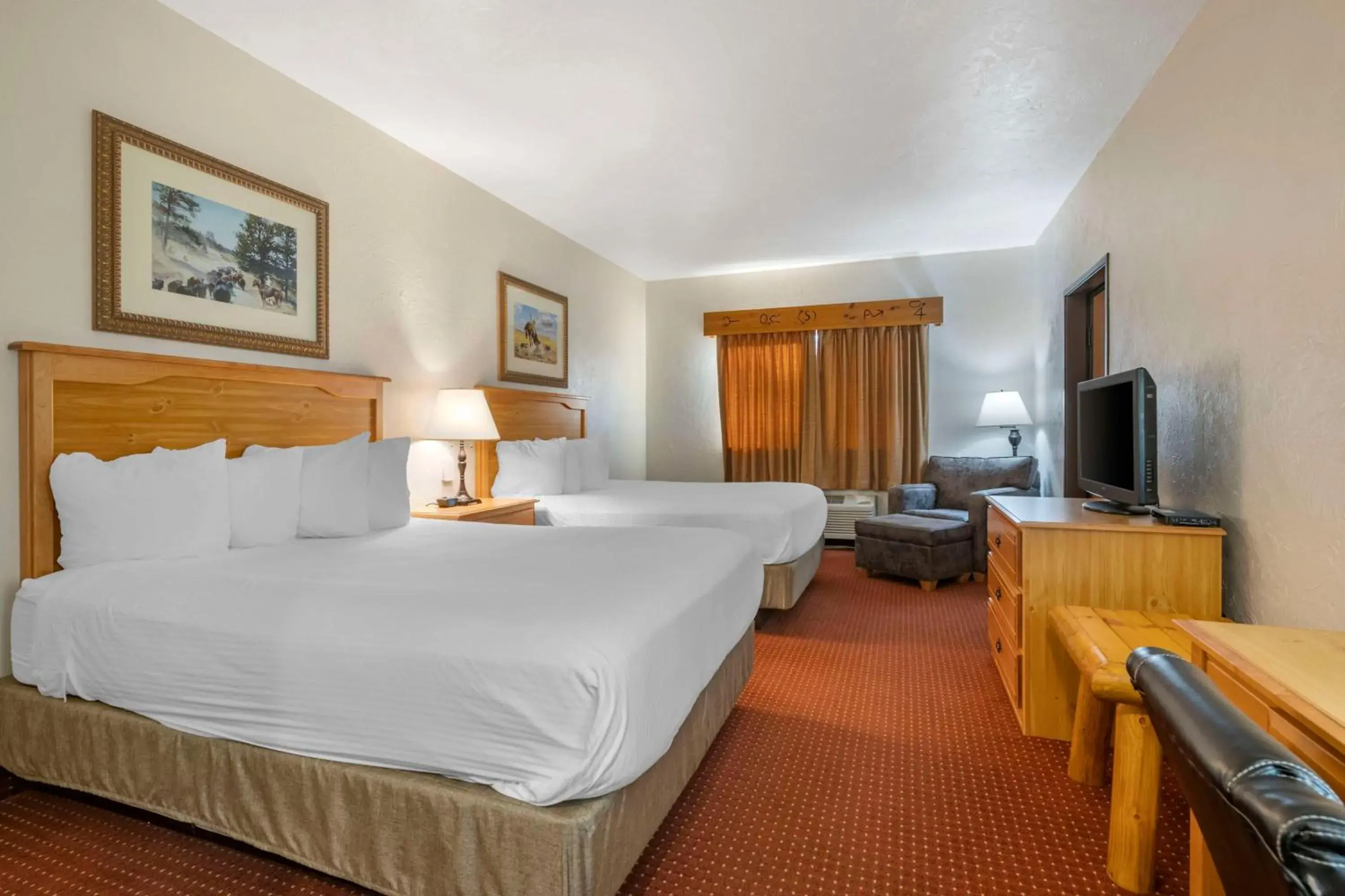 Bedroom, Bed in Best Western Devils Tower Inn Bedroom, Bed in Best Western Devils Tower Inn