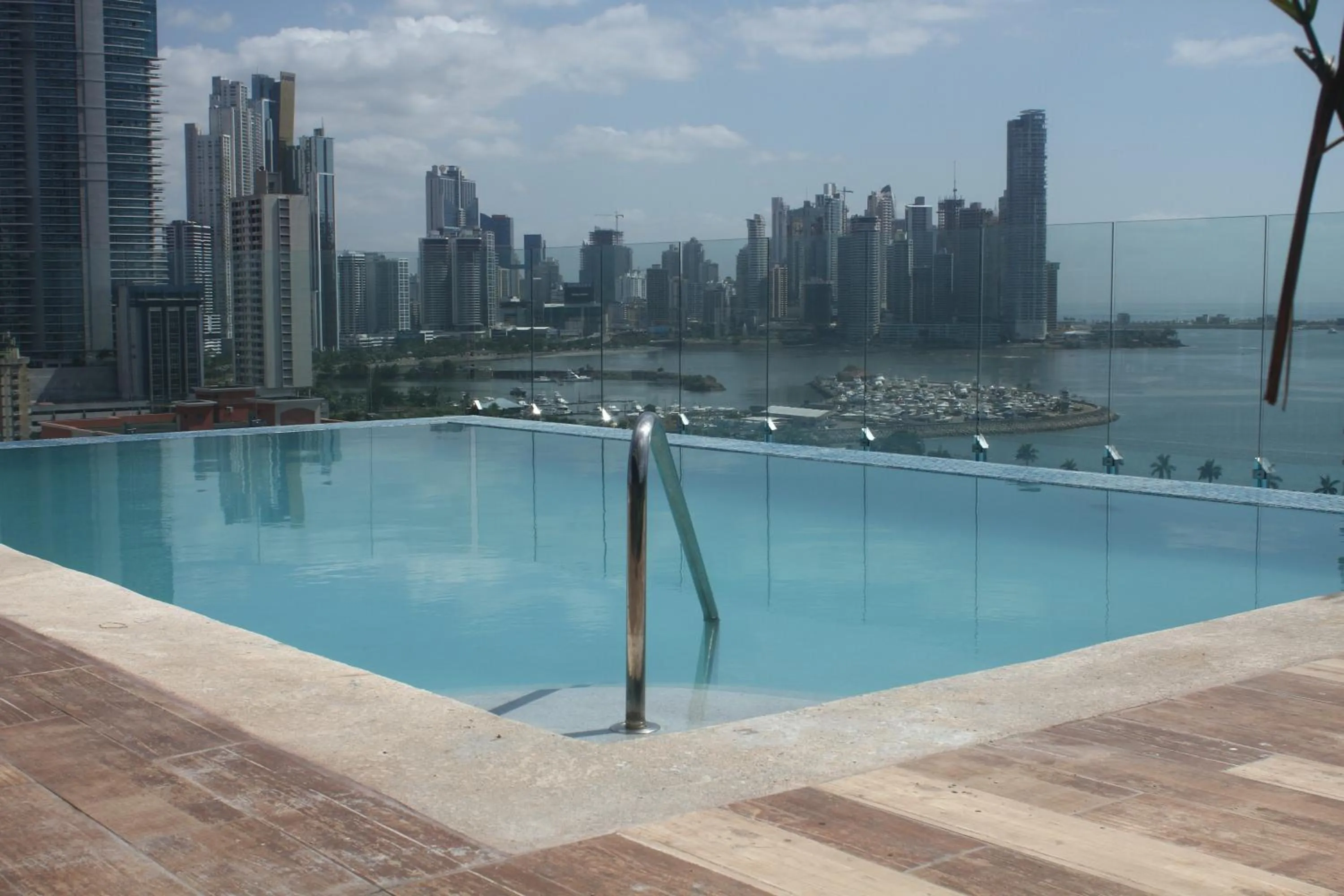 Property building in Innfiniti Hotel & Suites