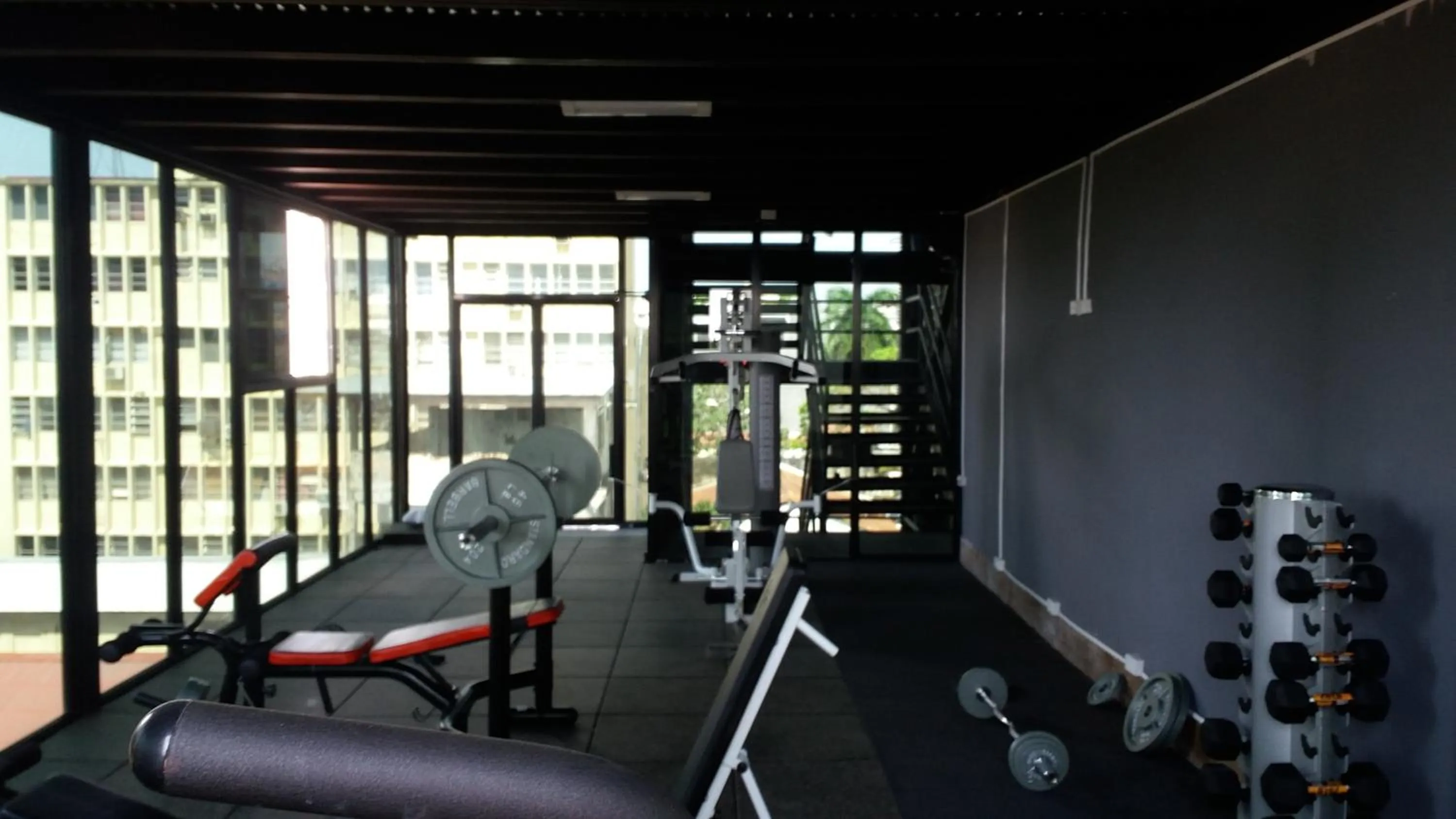 Fitness centre/facilities in Innfiniti Hotel & Suites