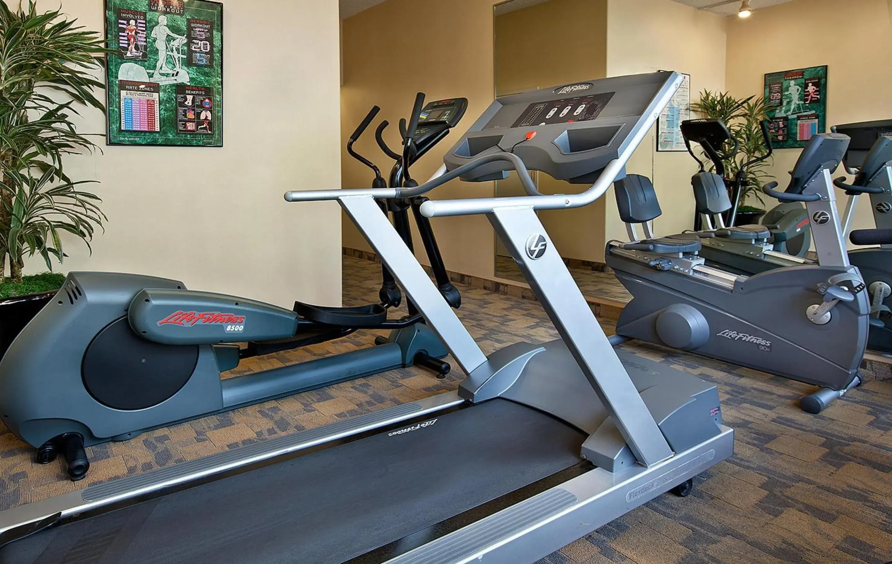 Fitness centre/facilities in Coast Gateway Hotel Fitness centre/facilities in Coast Gateway Hotel