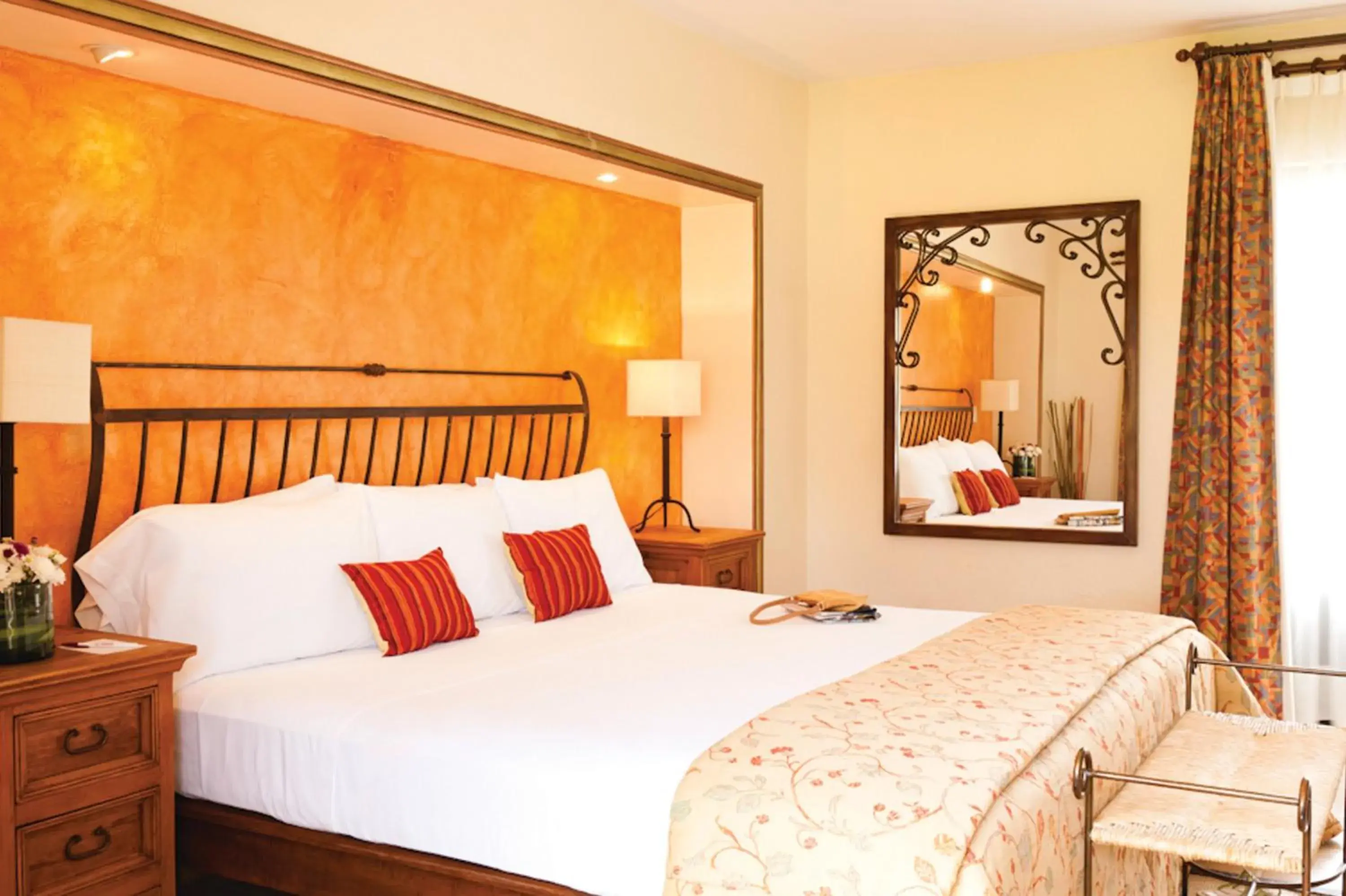 Bed in Mision San Miguel de Allende Bed in Mision San Miguel de Allende