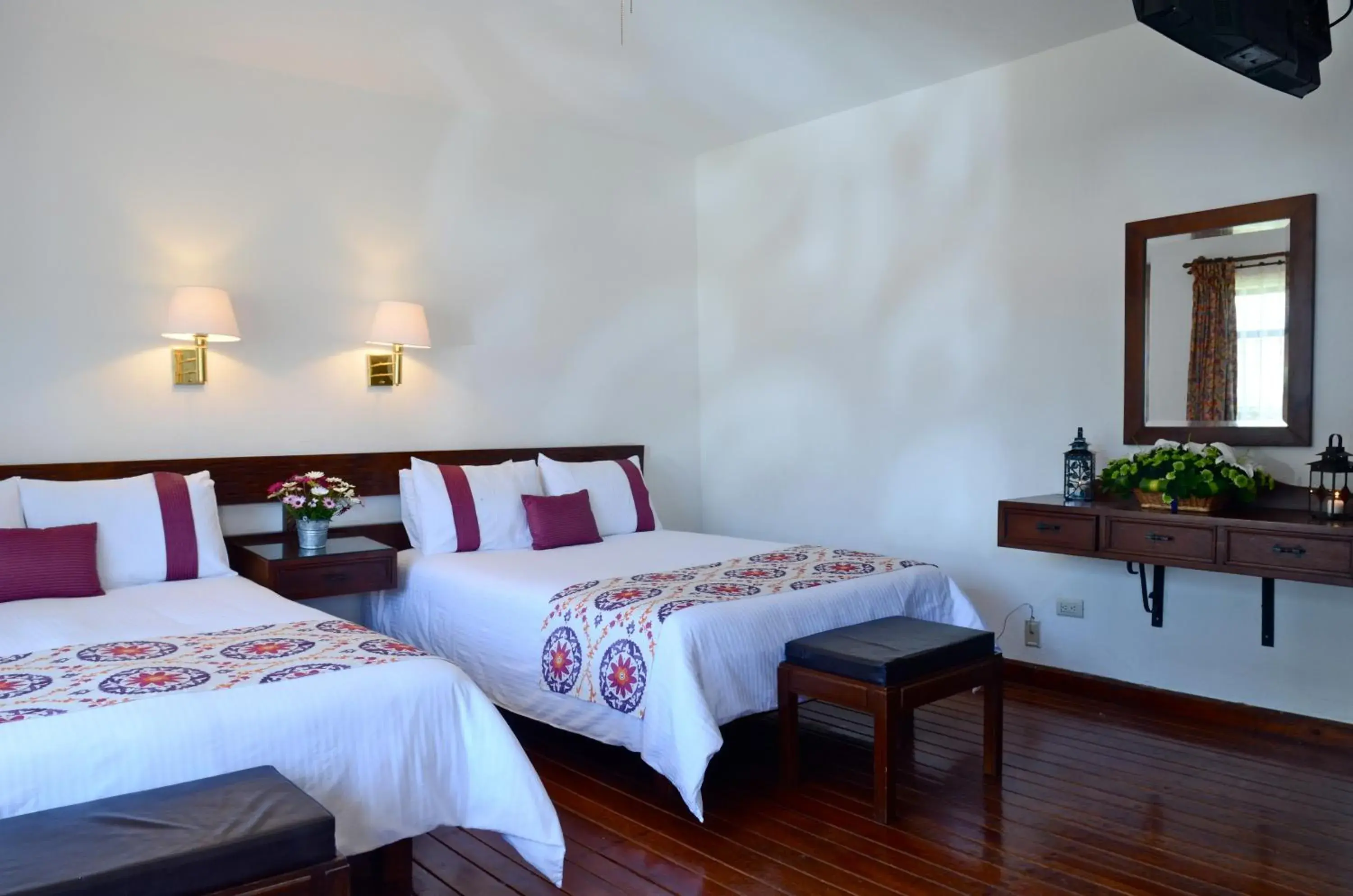 Photo of the whole room in Mision San Miguel de Allende Photo of the whole room in Mision San Miguel de Allende