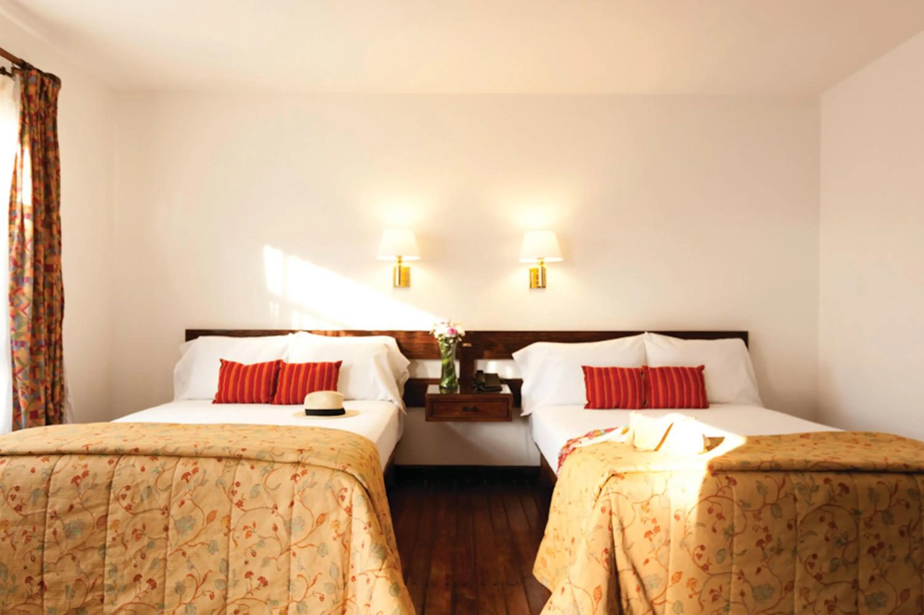 Bed in Mision San Miguel de Allende