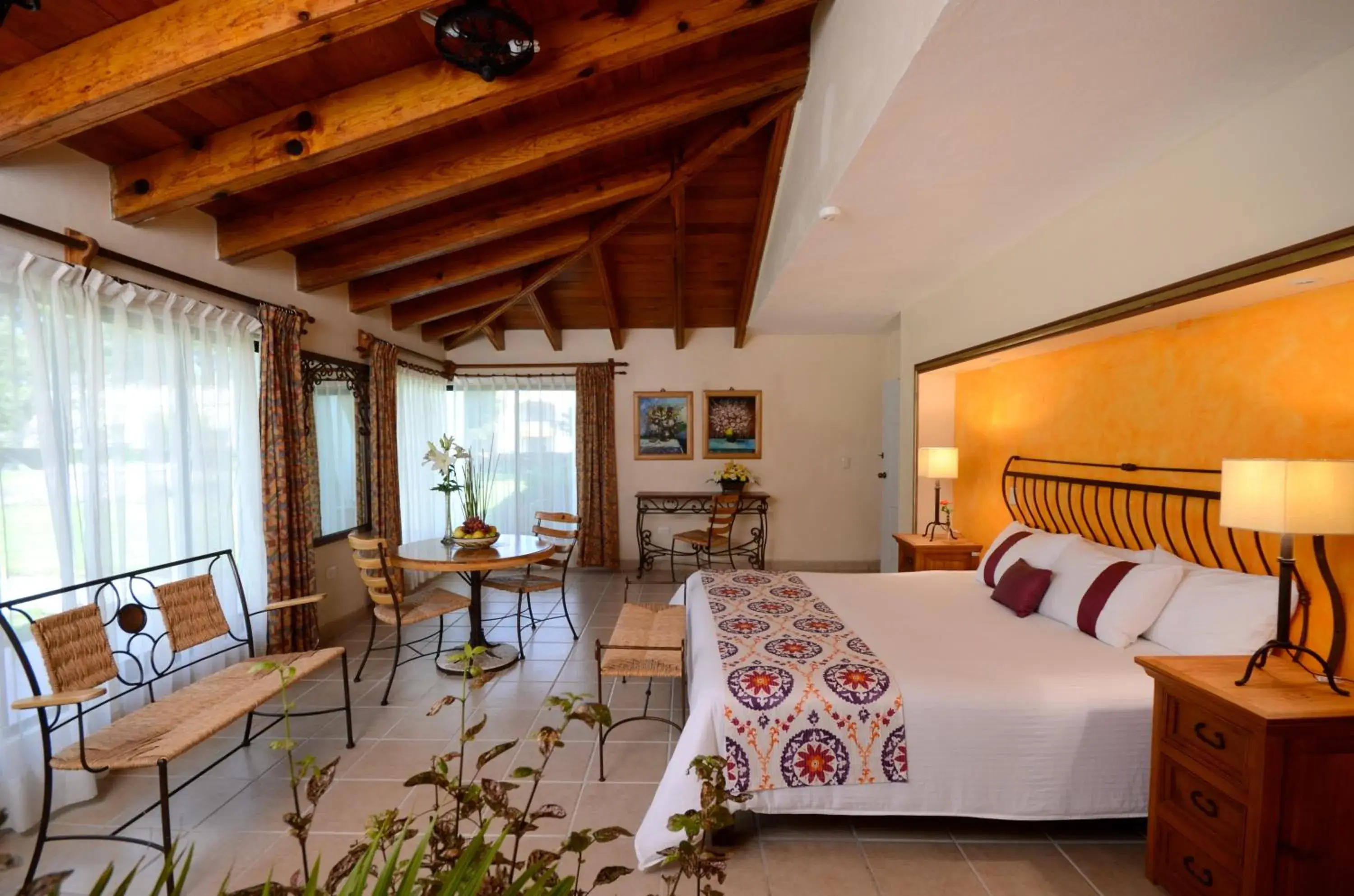 Photo of the whole room in Mision San Miguel de Allende Photo of the whole room in Mision San Miguel de Allende