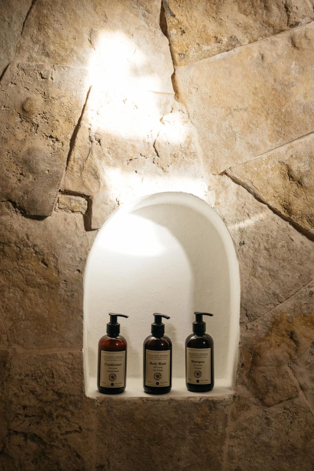 Shower in Casa Las Tortugas Petit Beach Hotel & Spa