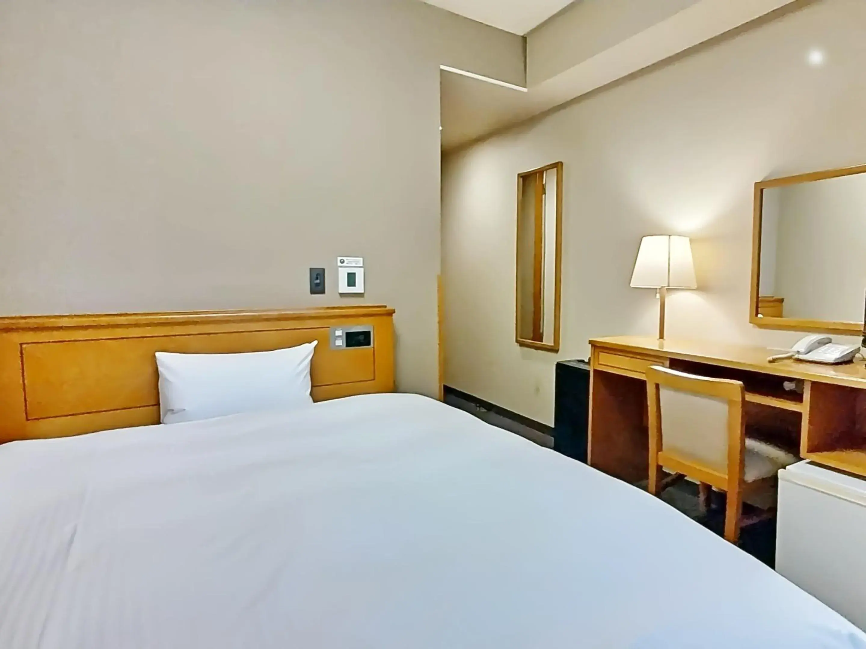 Photo of the whole room, Bed in Hotel Route-Inn Aomori Ekimae Photo of the whole room, Bed in Hotel Route-Inn Aomori Ekimae