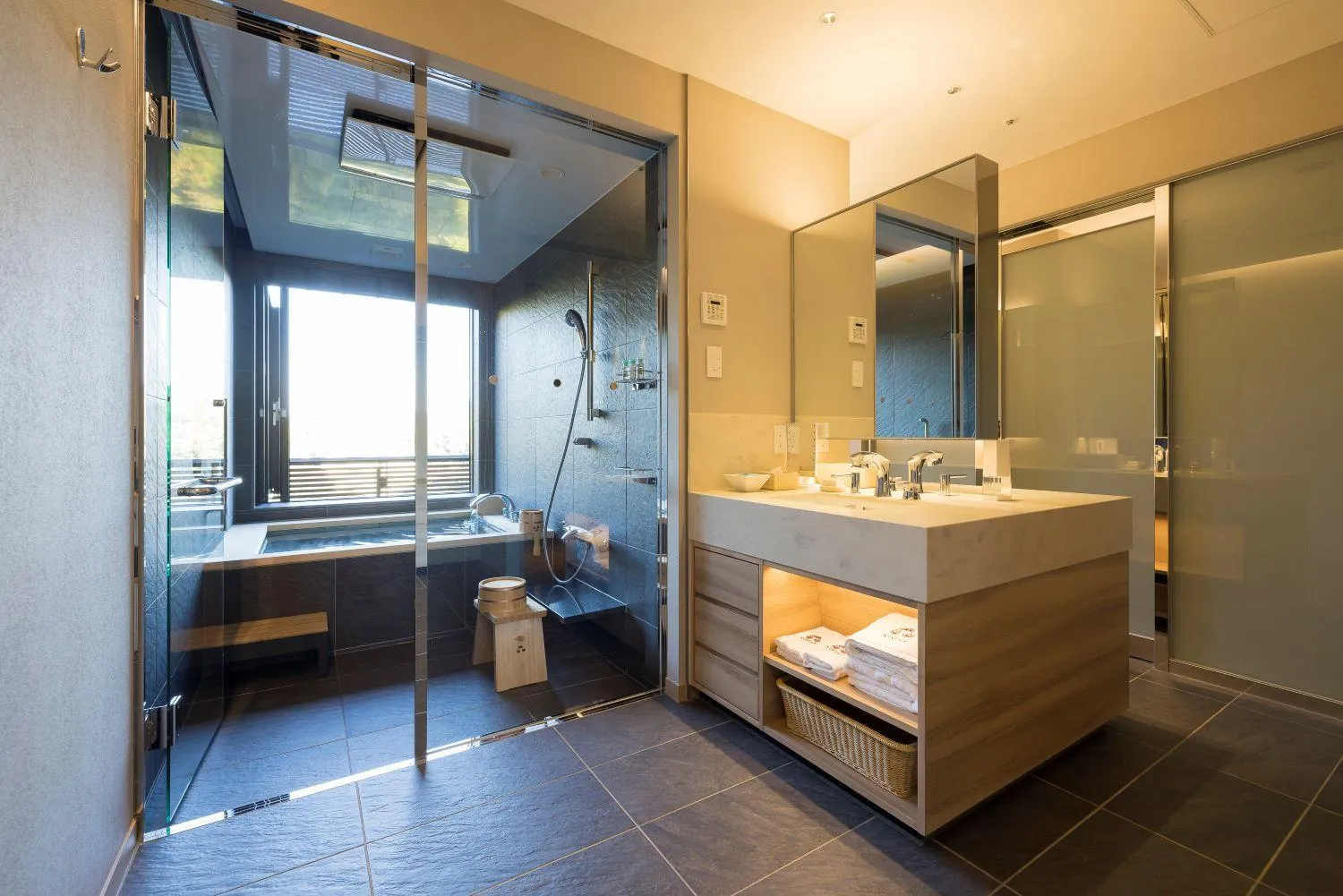 Photo of the whole room, Bed in Kinzan