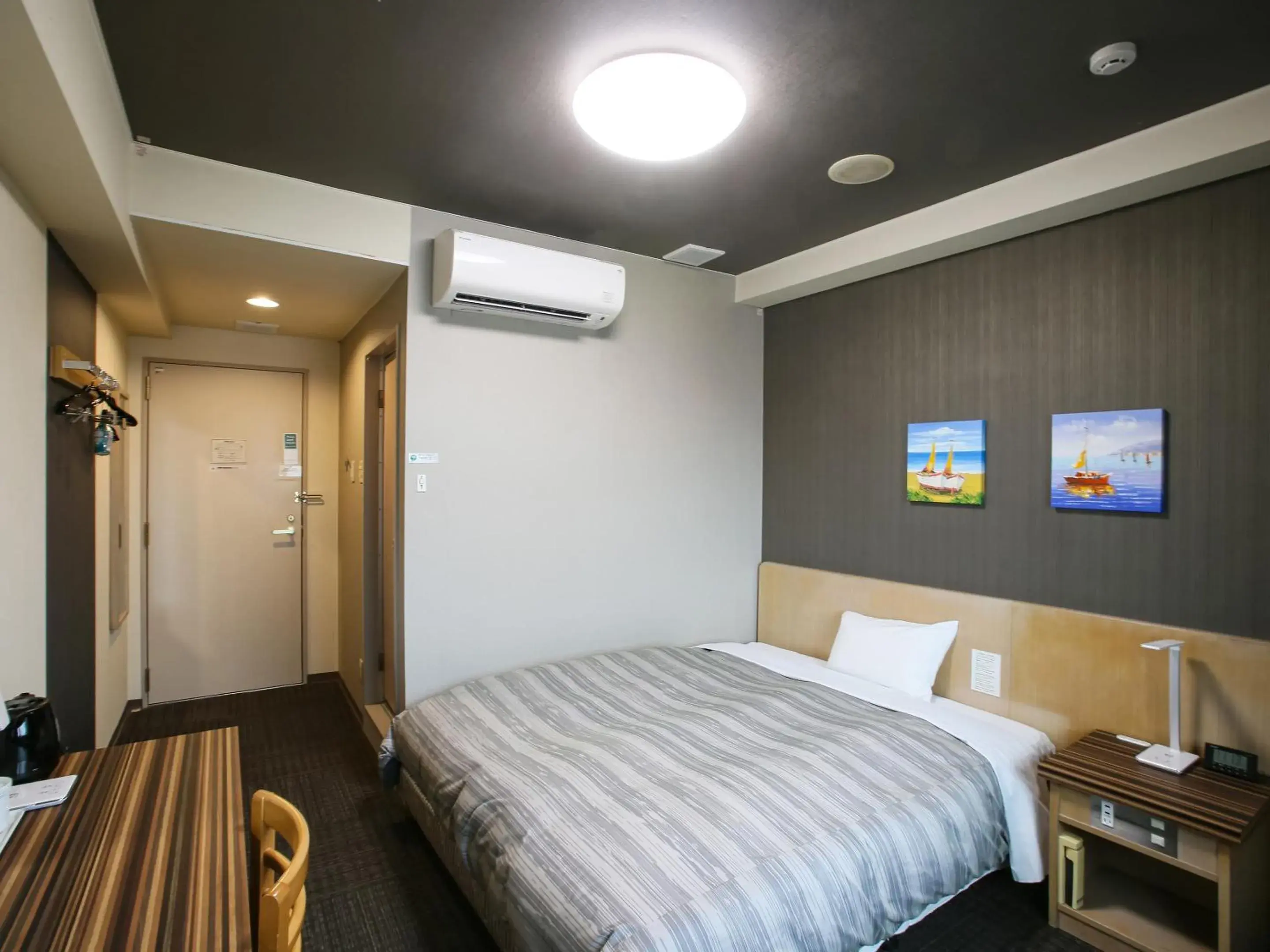 Bed in Route Inn Grantia Ishigaki Bed in Route Inn Grantia Ishigaki