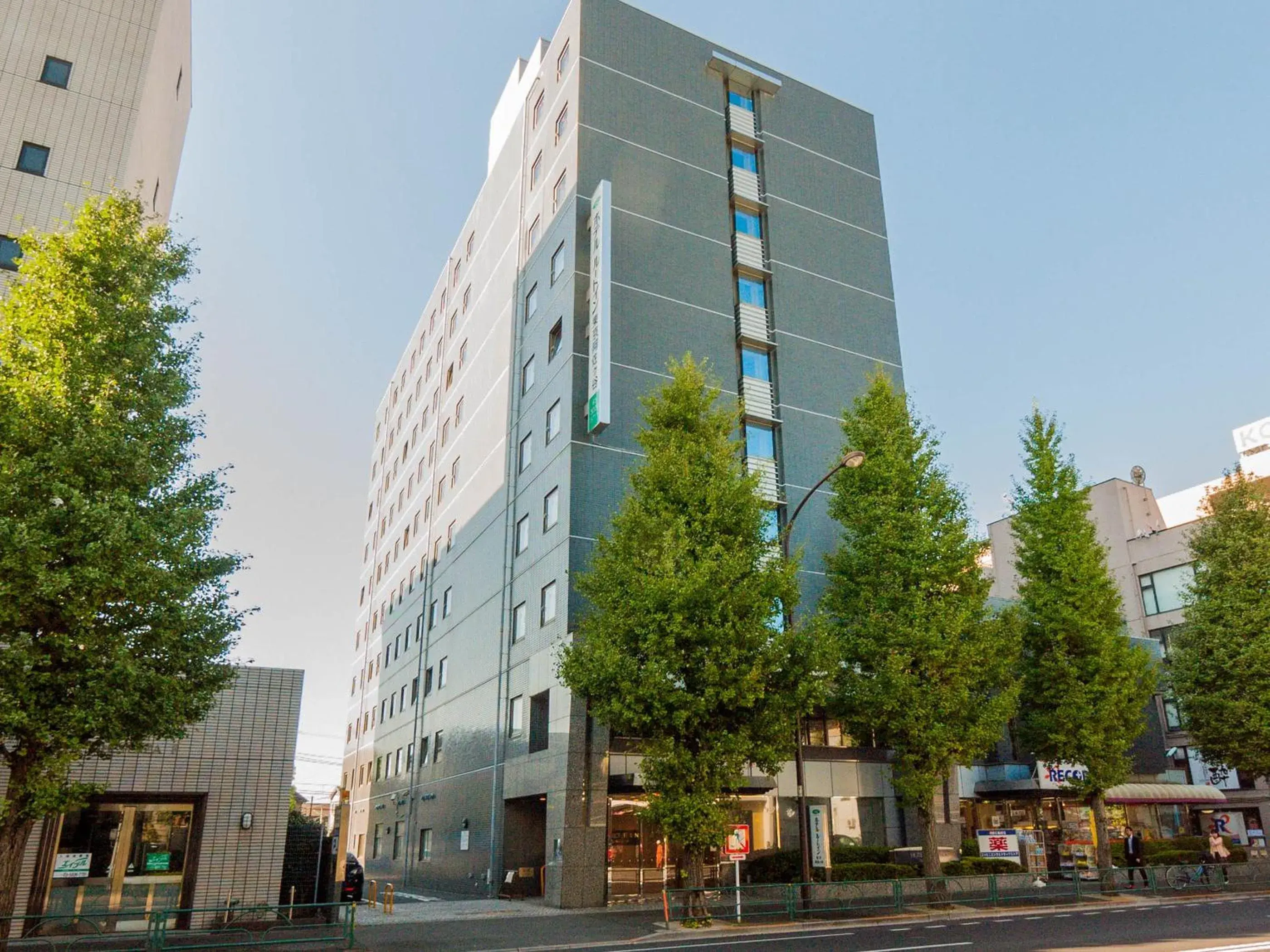 Property building in Hotel Route-Inn Tokyo Asagaya Property building in Hotel Route-Inn Tokyo Asagaya