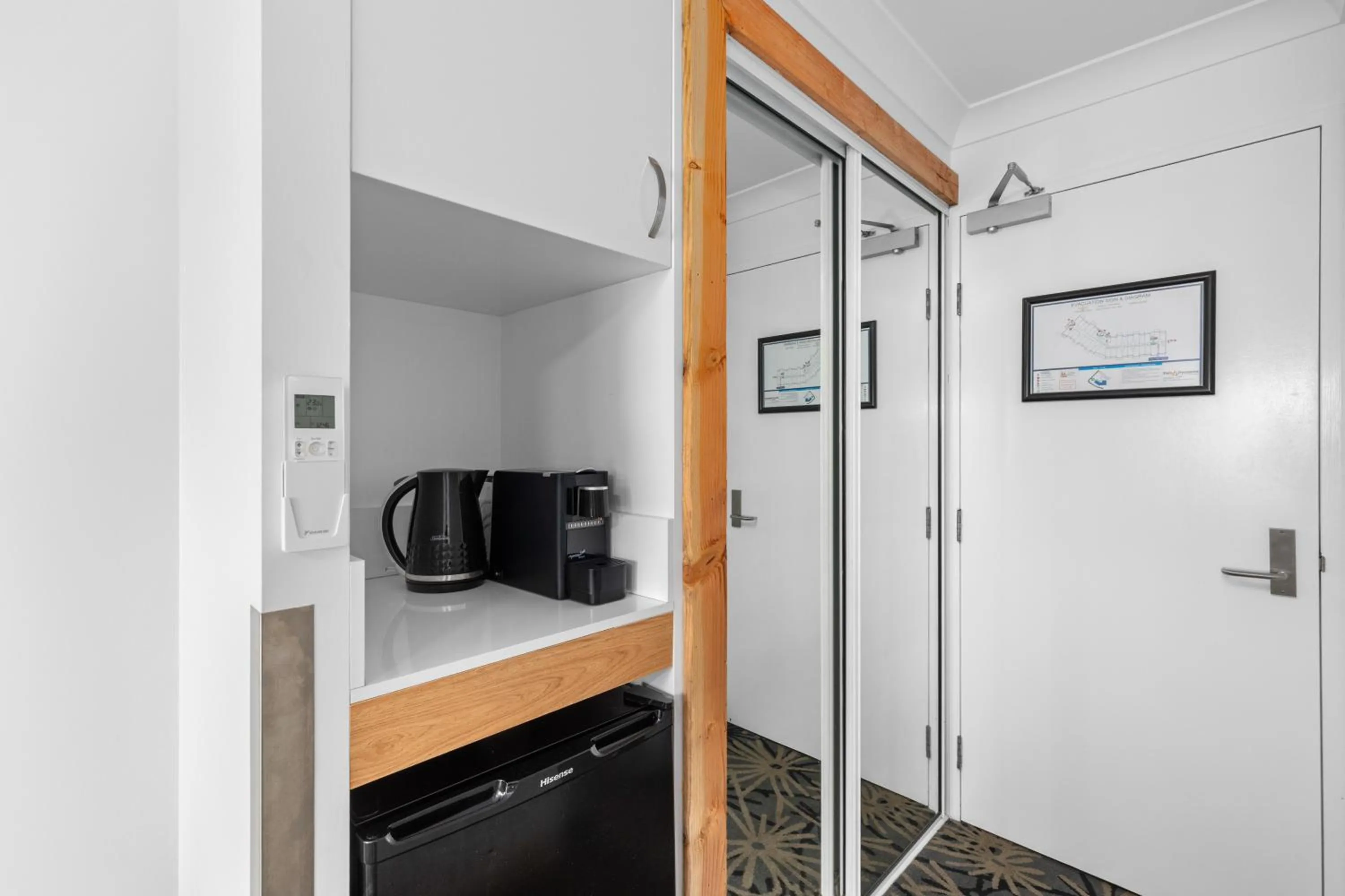 Bedroom in Airlie Beach Hotel