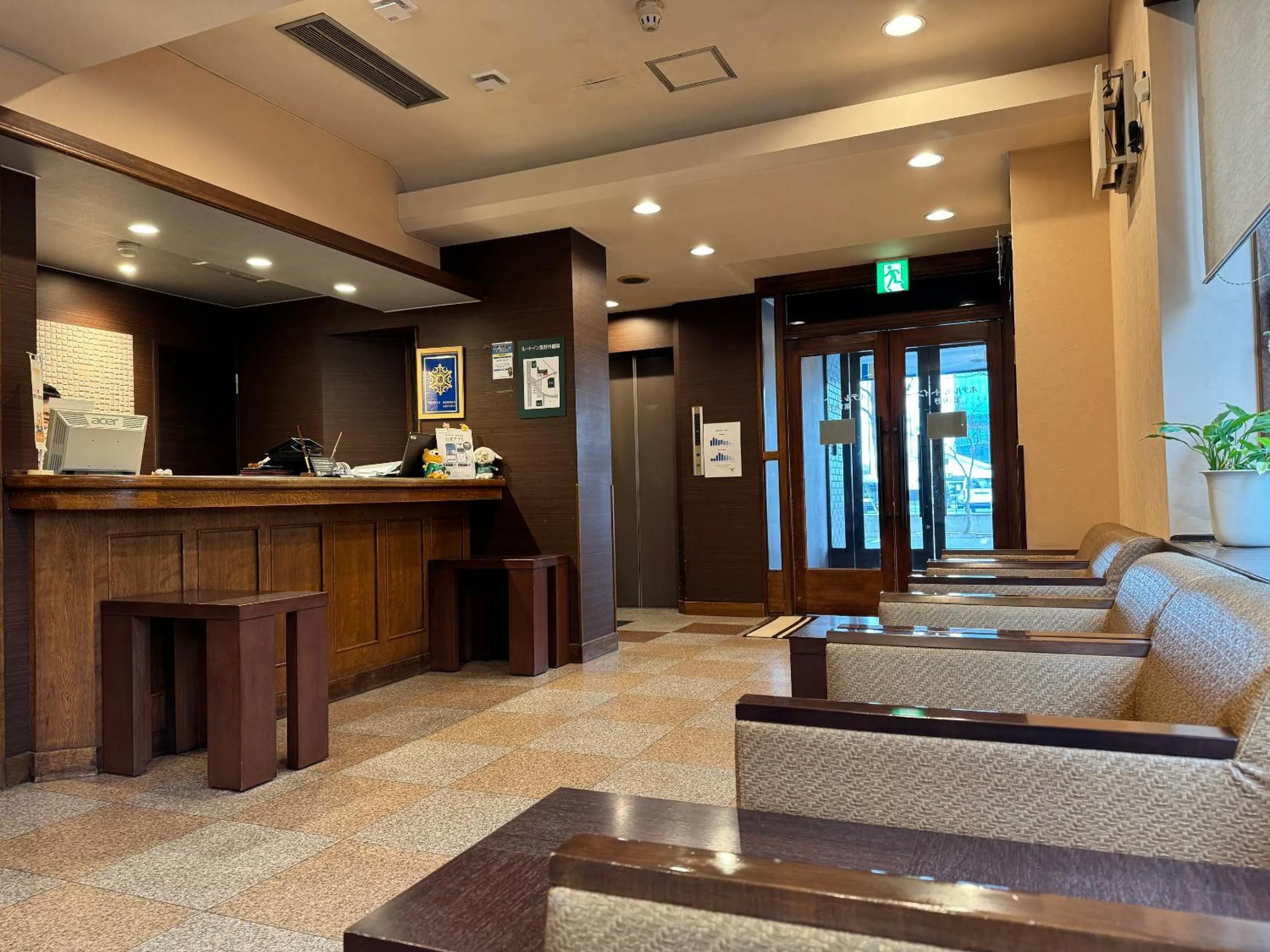 Lobby or reception in Hotel Route-Inn Dai-ichi Nagano