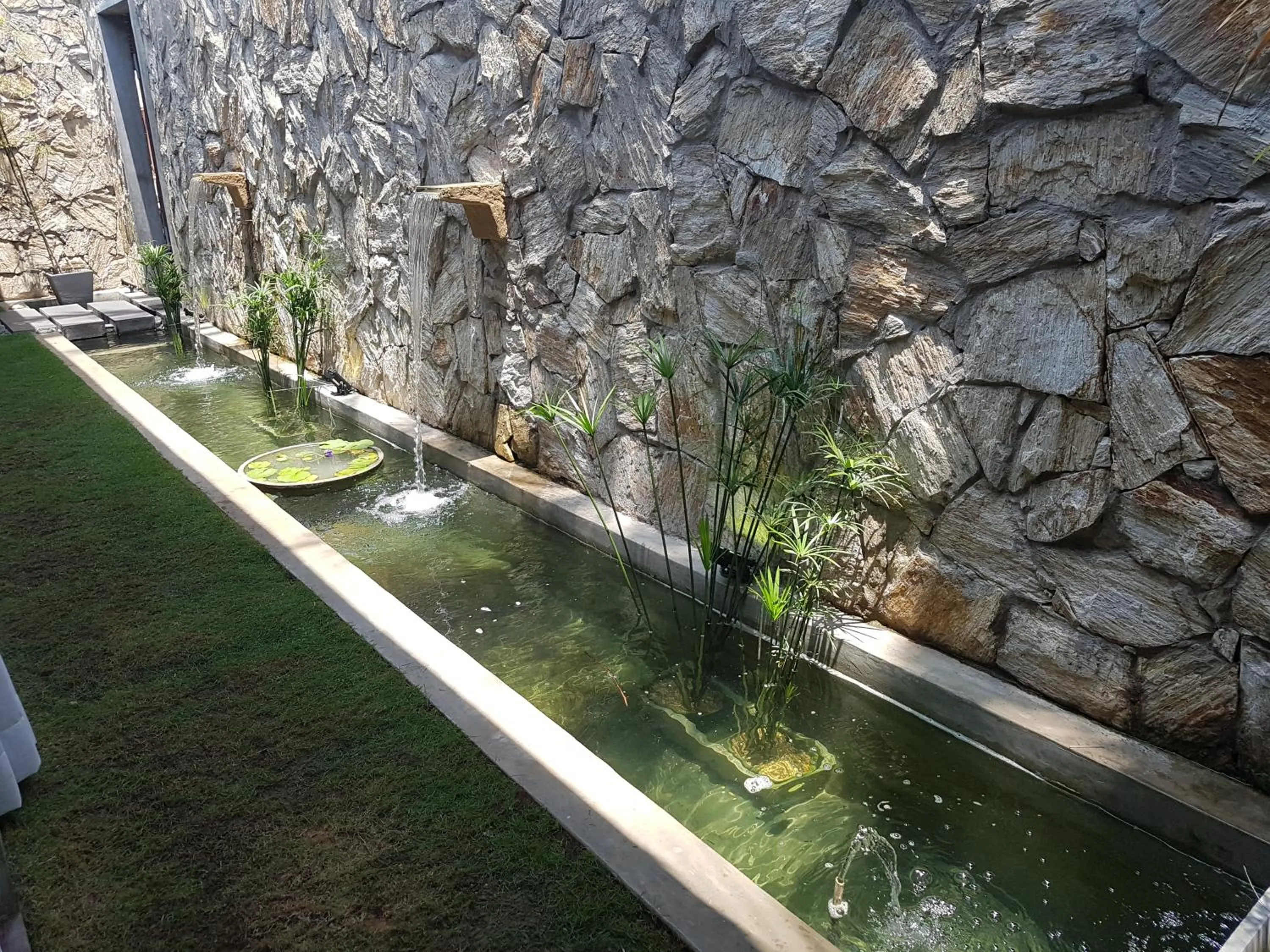 Spa and wellness centre/facilities in Camelot Beach Hotel