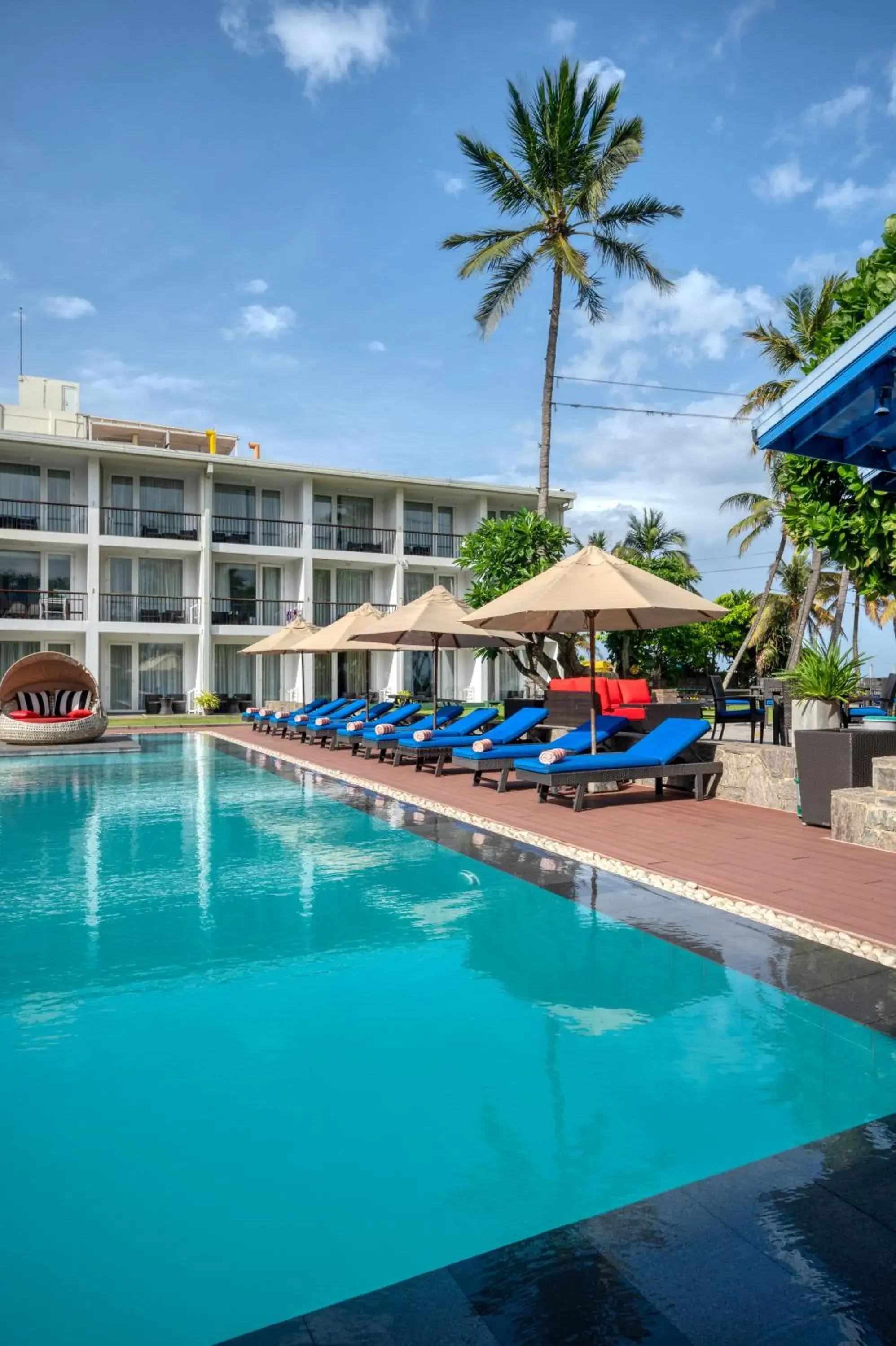 Swimming pool in Camelot Beach Hotel Swimming pool in Camelot Beach Hotel