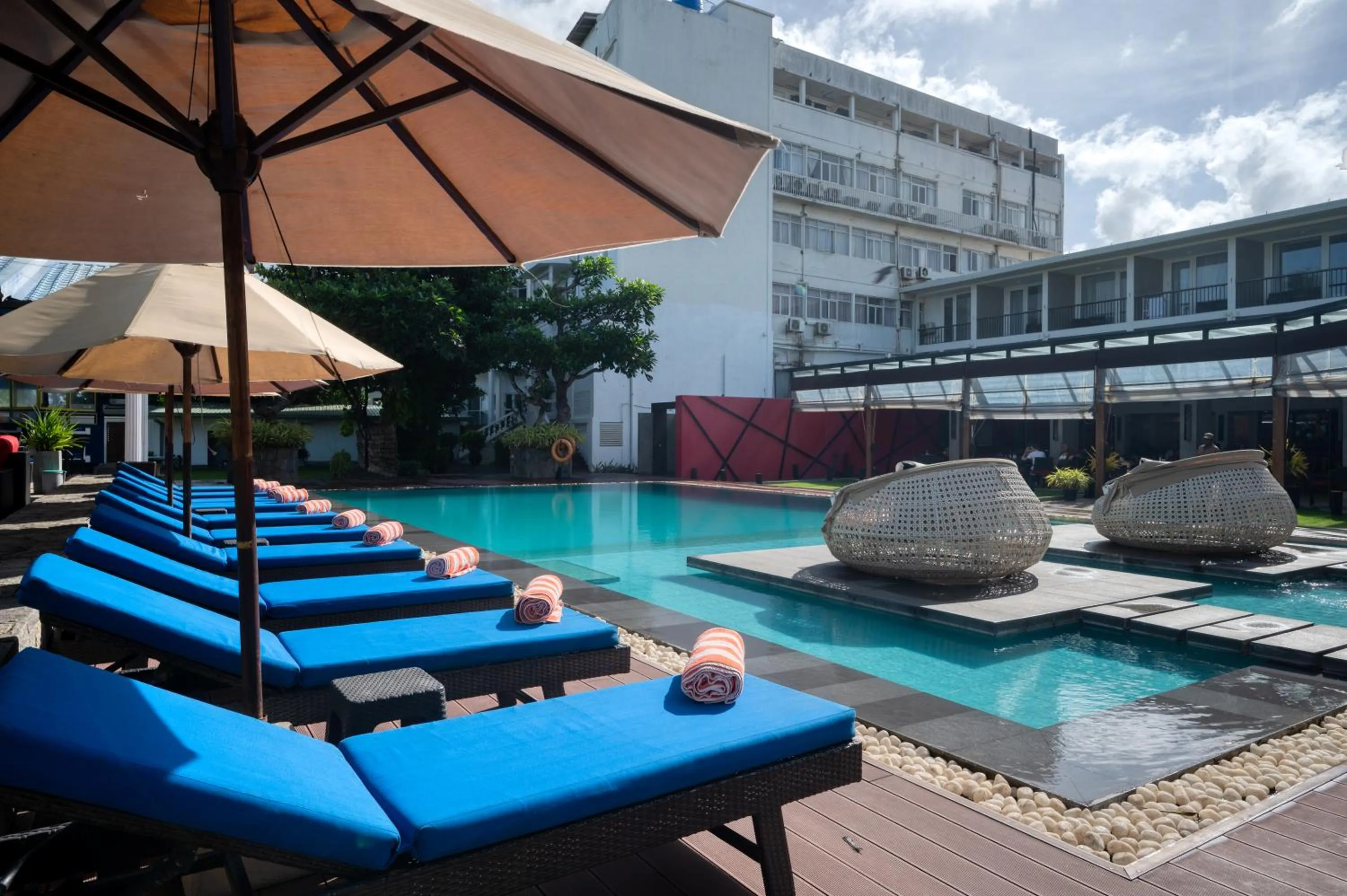 Swimming pool in Camelot Beach Hotel