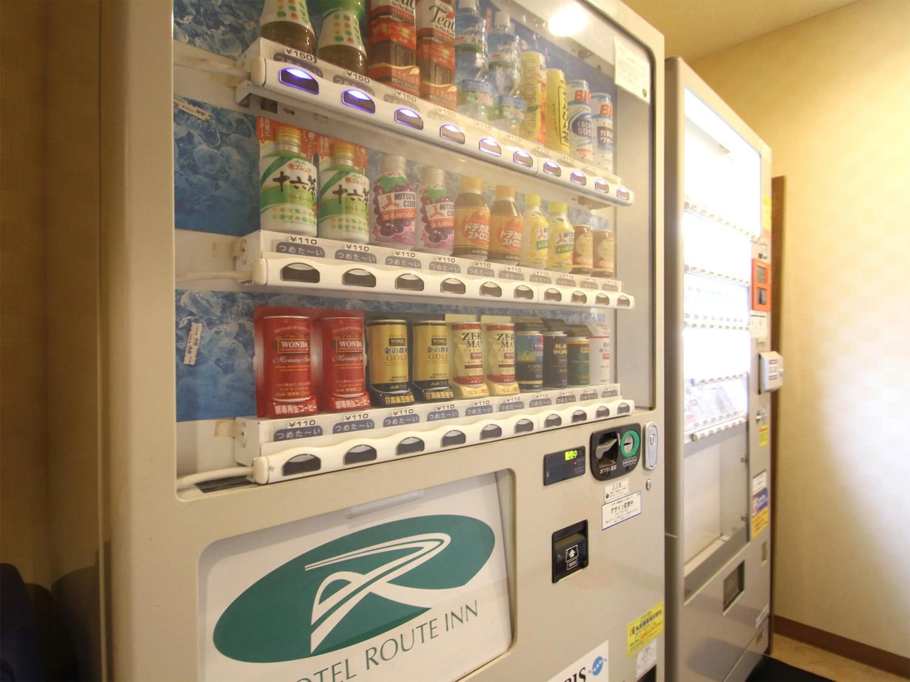 On-site shops in Hotel Route-Inn Nago