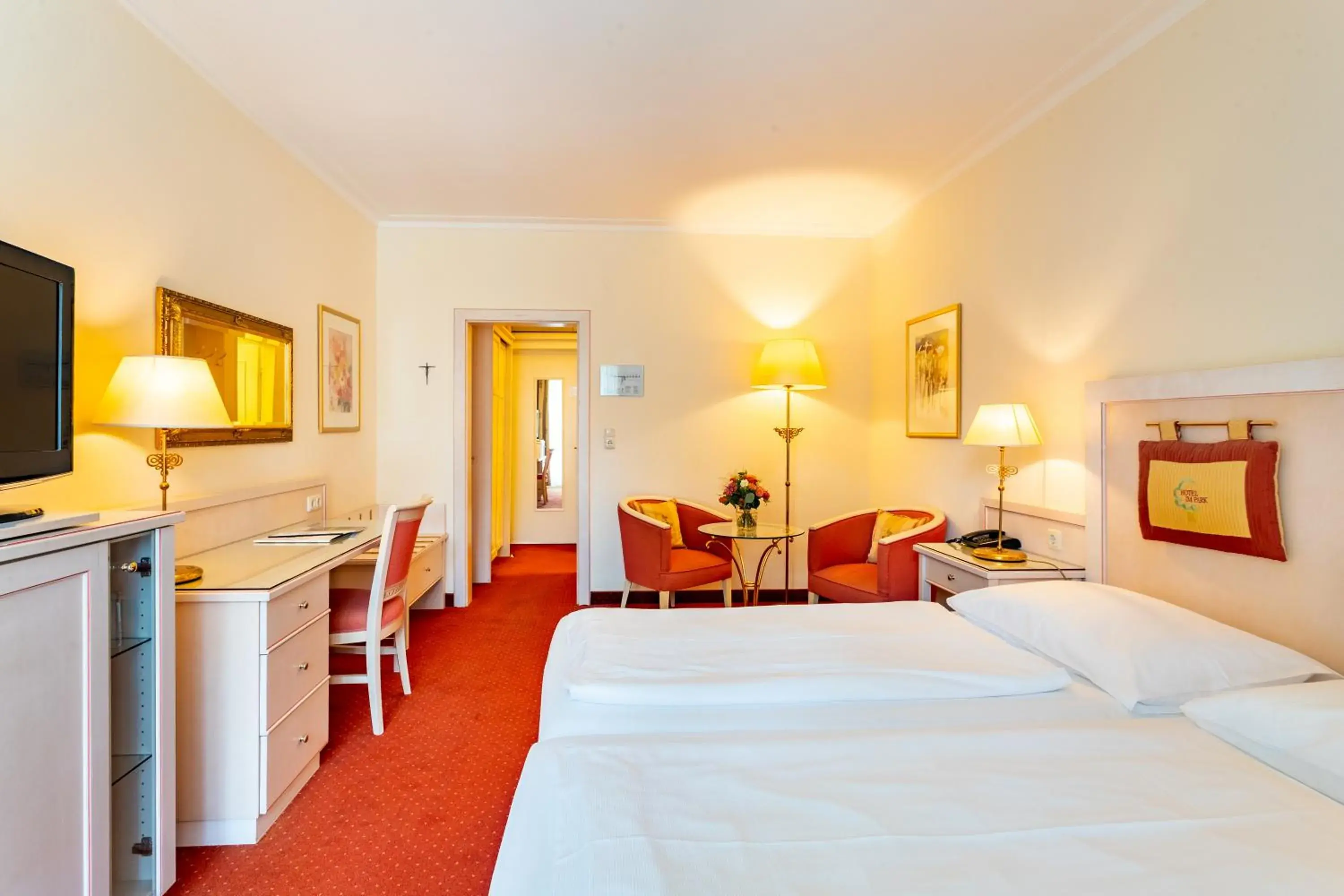 Deluxe Double or Twin Room with Balcony in Hotel im Park Deluxe Double or Twin Room with Balcony in Hotel im Park