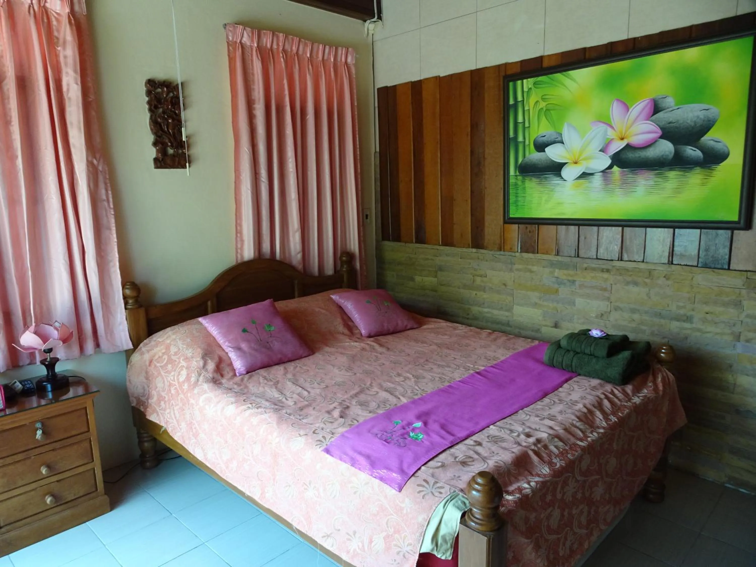 Bed in Hidden Holiday House