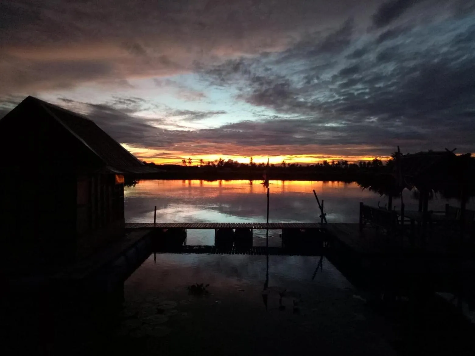 Sunrise in Hidden Holiday House