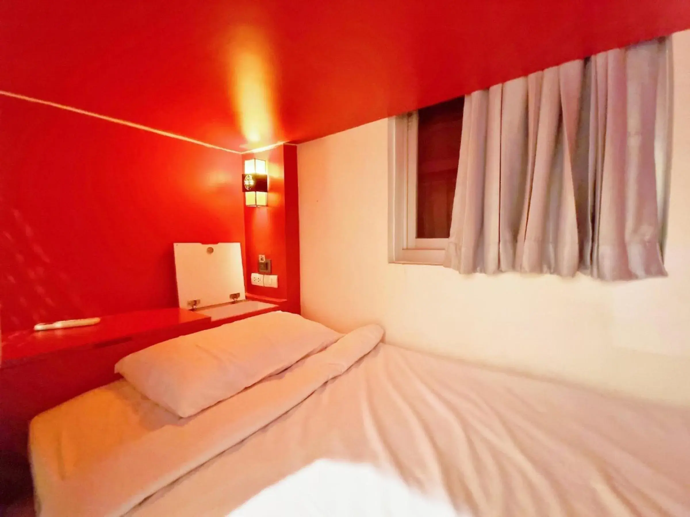 Bed in Ama Hostel Bangkok Bed in Ama Hostel Bangkok