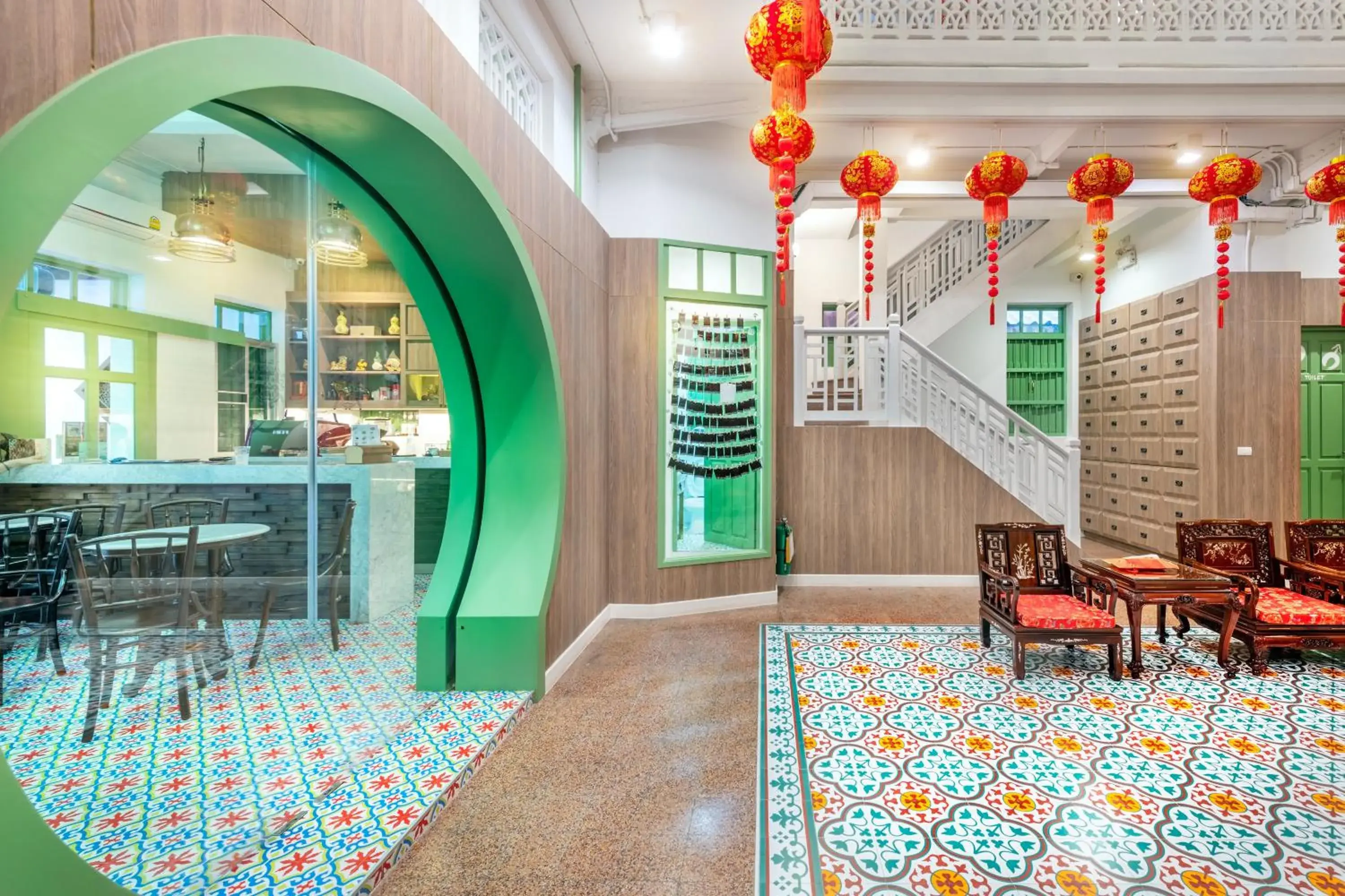 Facade/entrance in Ama Hostel Bangkok Facade/entrance in Ama Hostel Bangkok