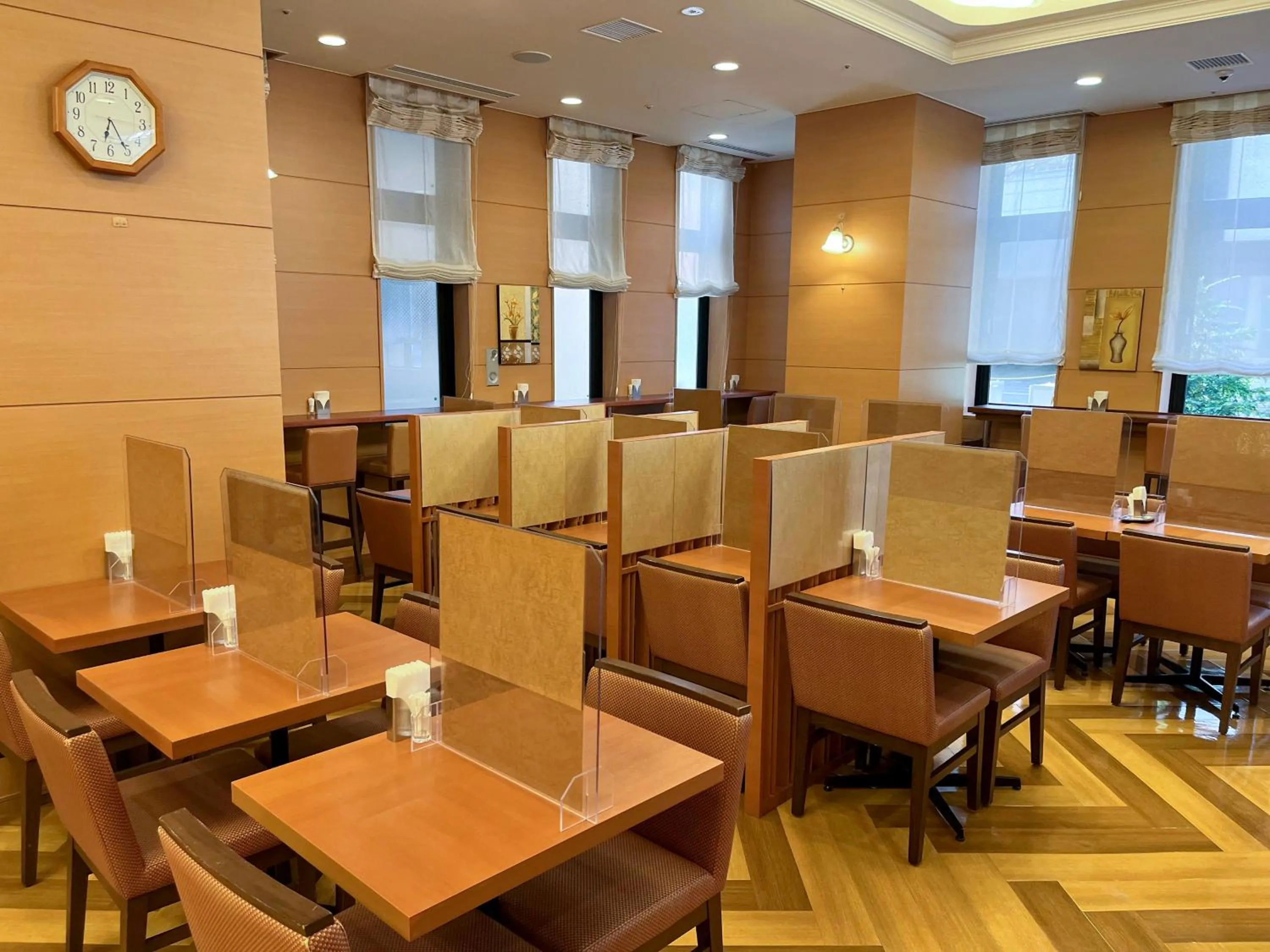 Restaurant/places to eat in Hotel Route-Inn Sapporo Ekimae Kitaguchi