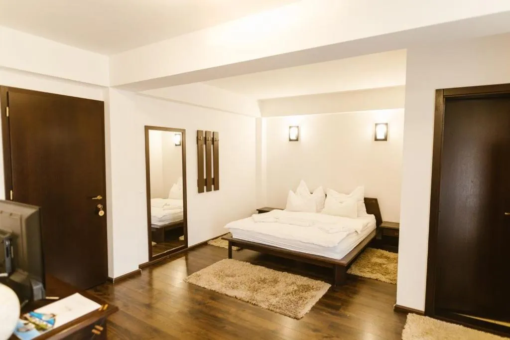 Photo of the whole room, Bed in Hanul Conitei