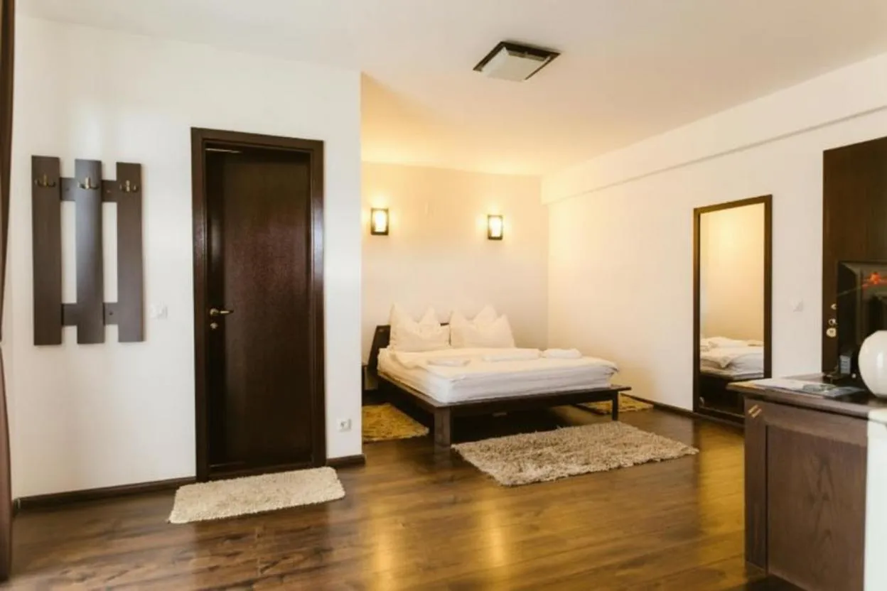 Photo of the whole room in Hanul Conitei