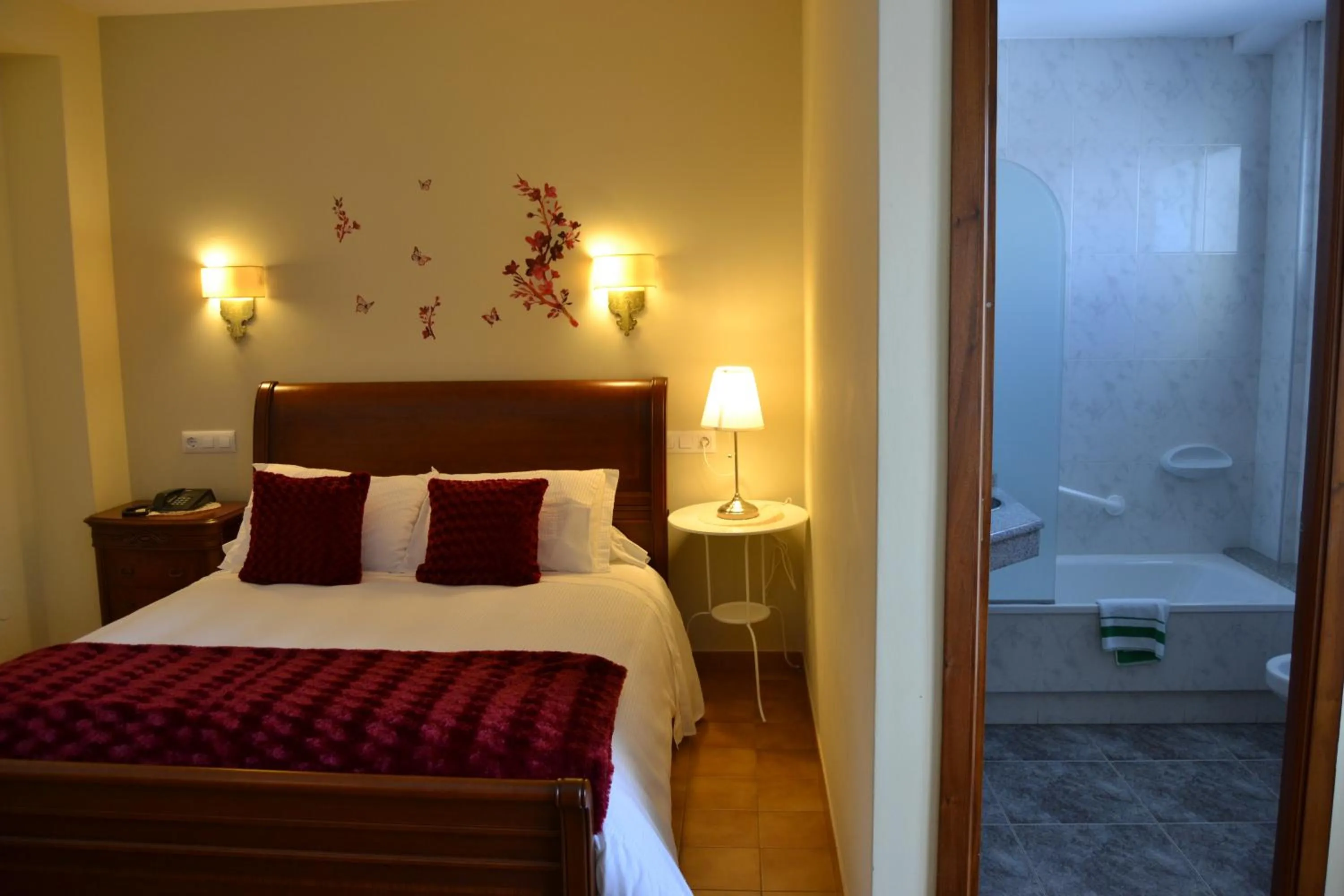 Bed in Hotel Nuevo Cachalote