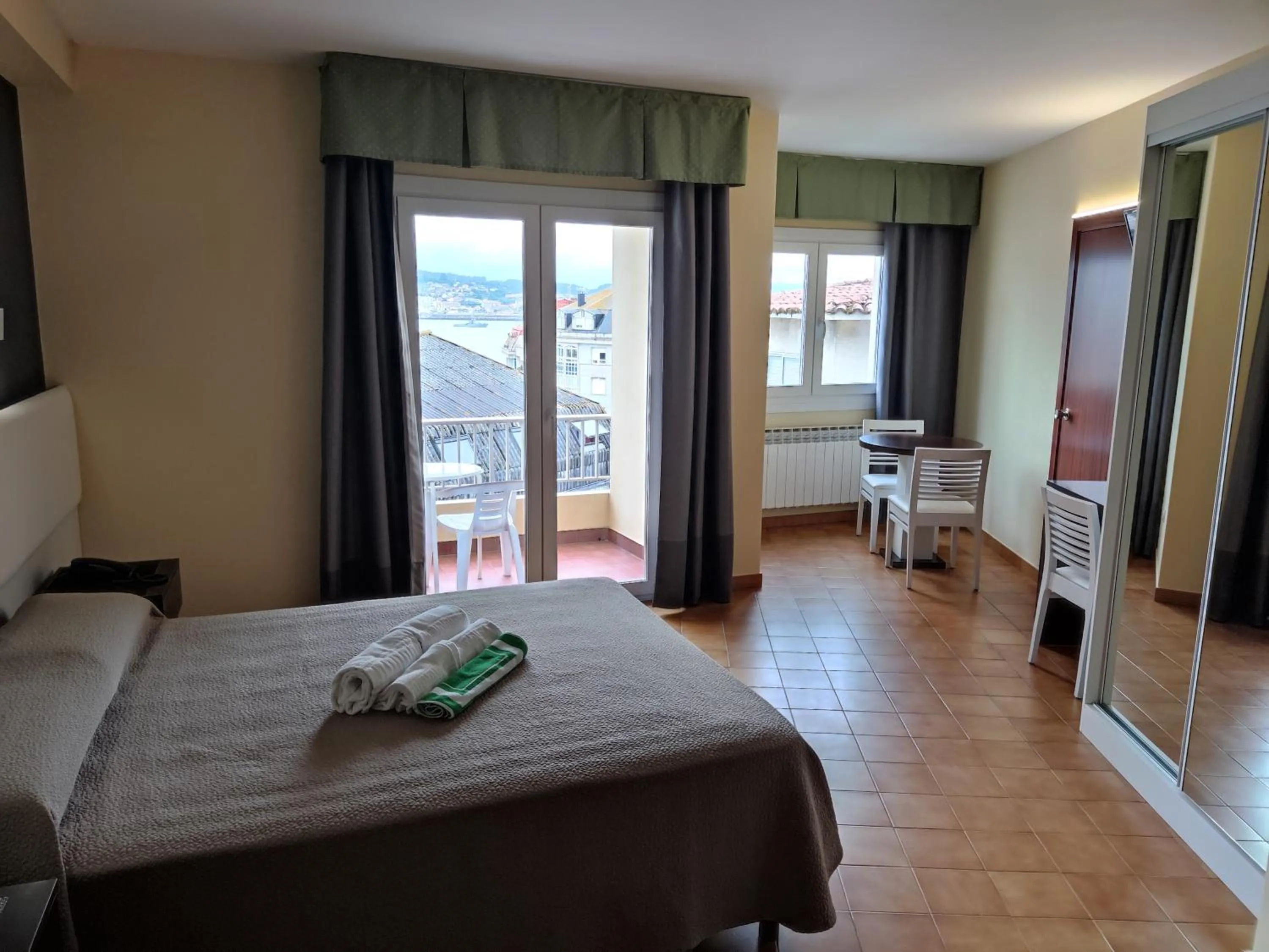 Bed in Hotel Nuevo Cachalote