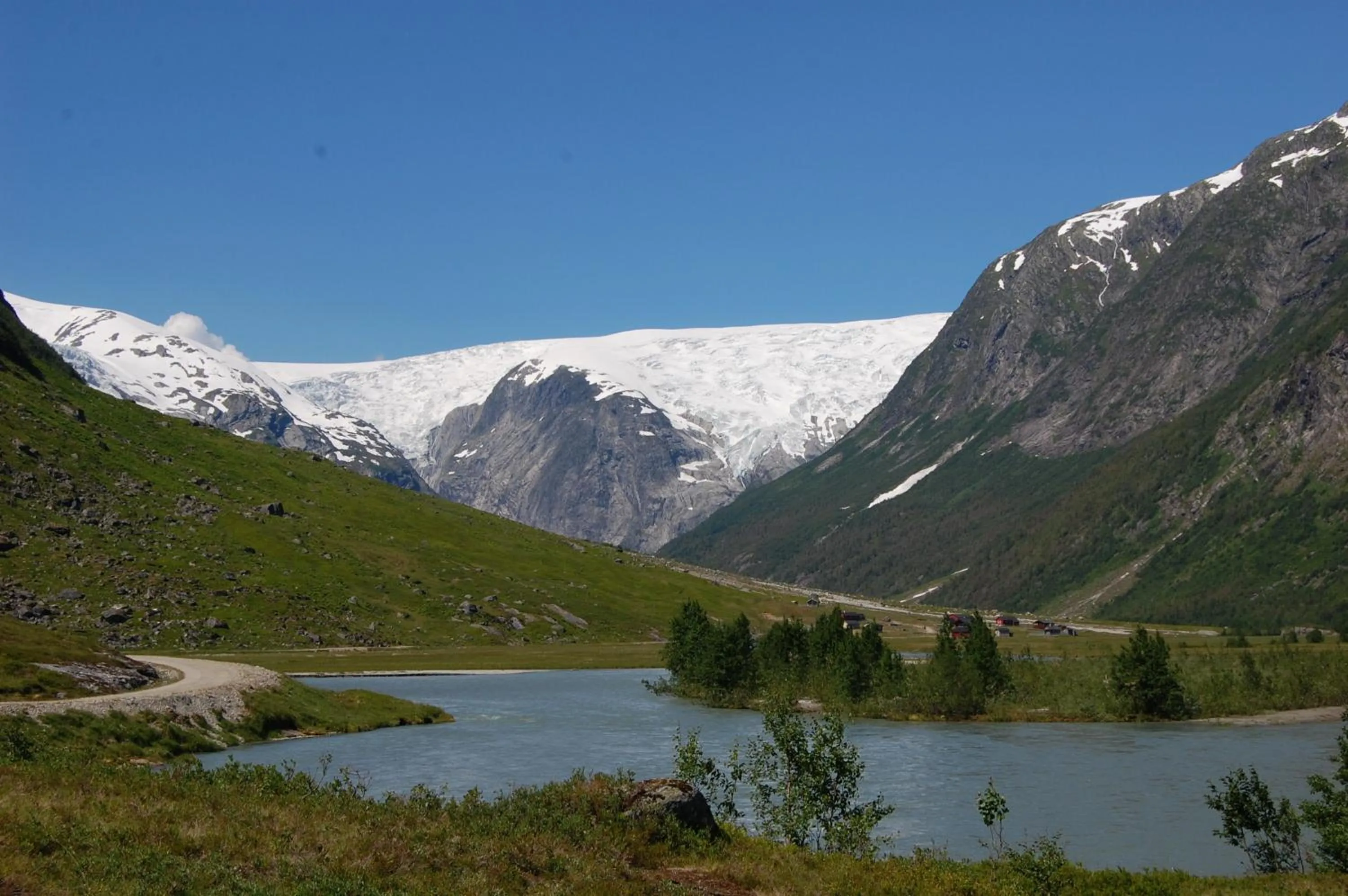 Natural landscape in Eikum Hotel
