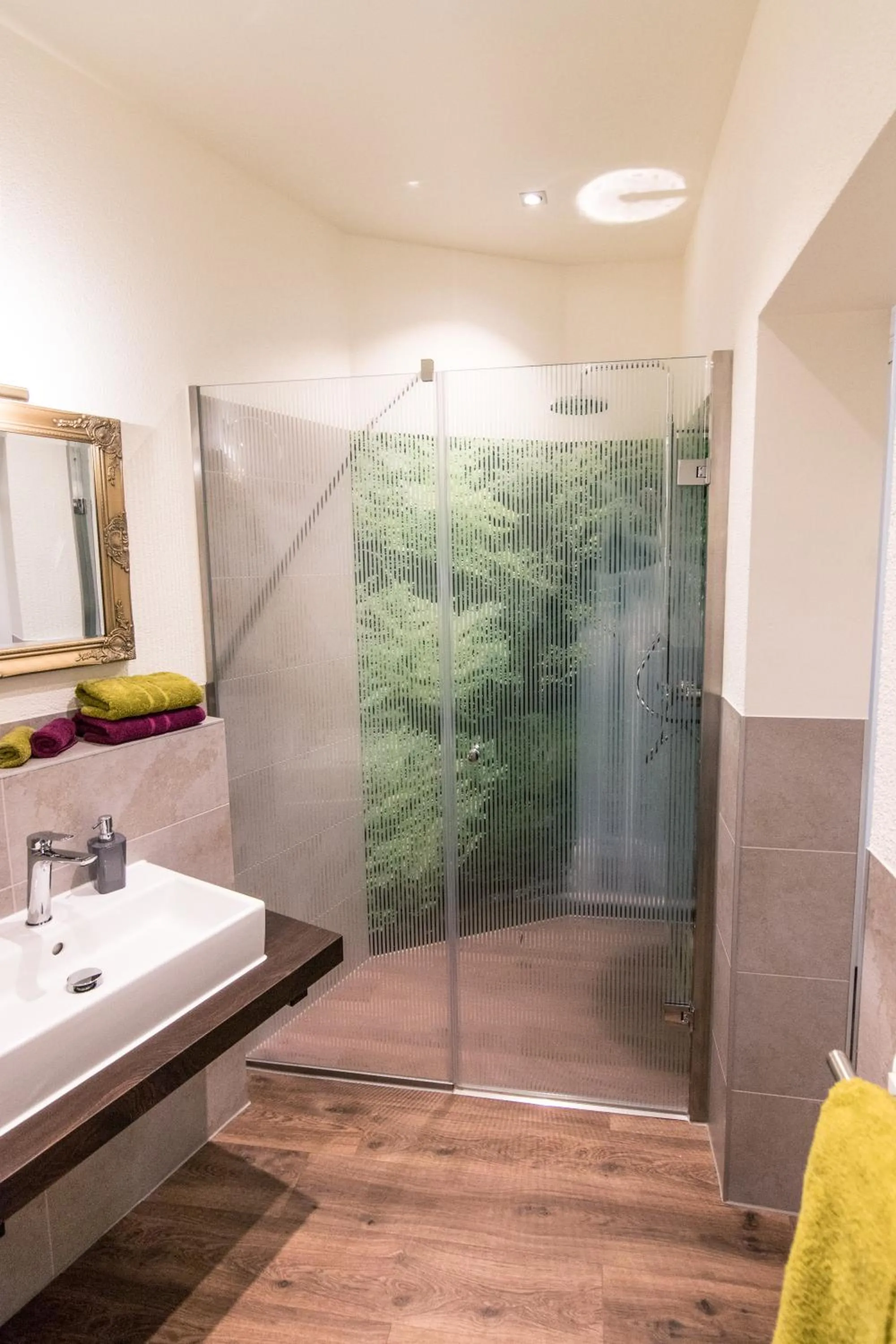 Shower in Waldhotel Rainau