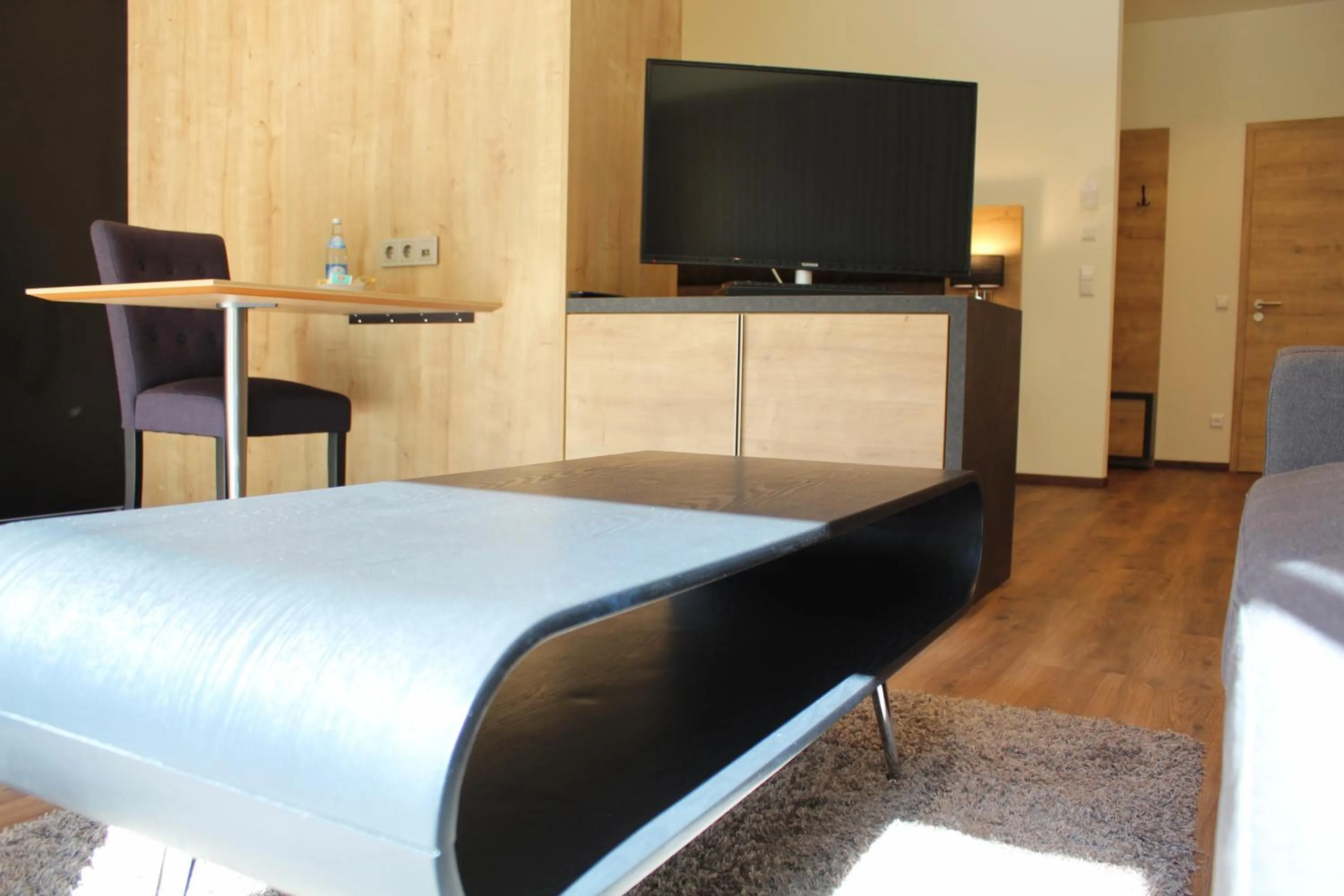 TV and multimedia, Bed in Waldhotel Rainau