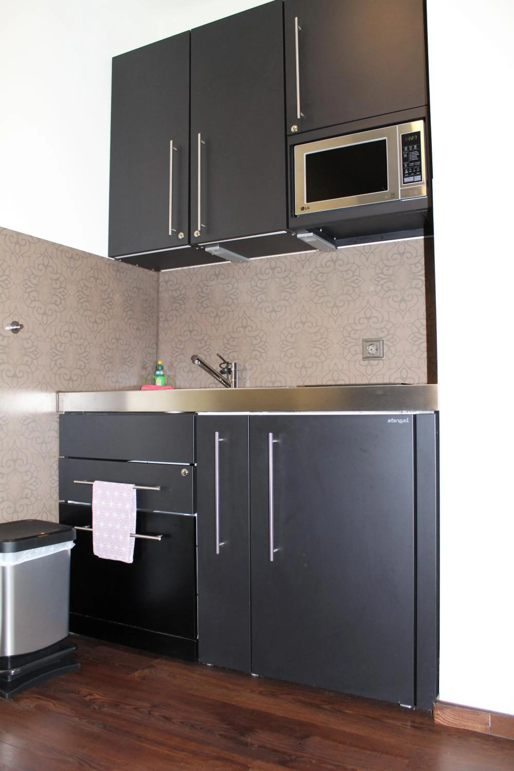 Kitchen or kitchenette in Waldhotel Rainau